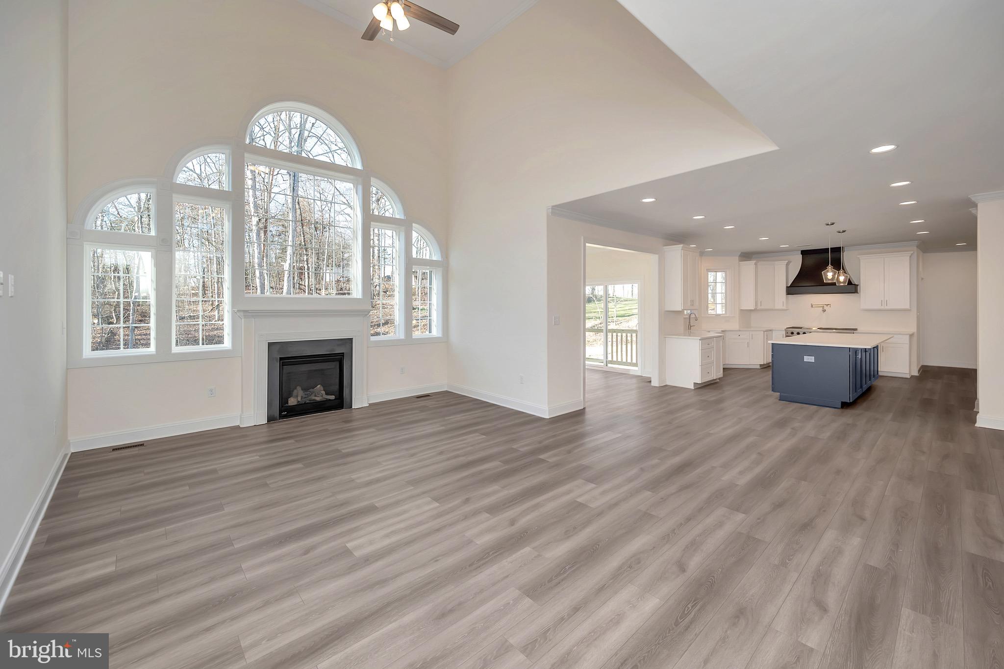 POPLAR HILLS - Residential