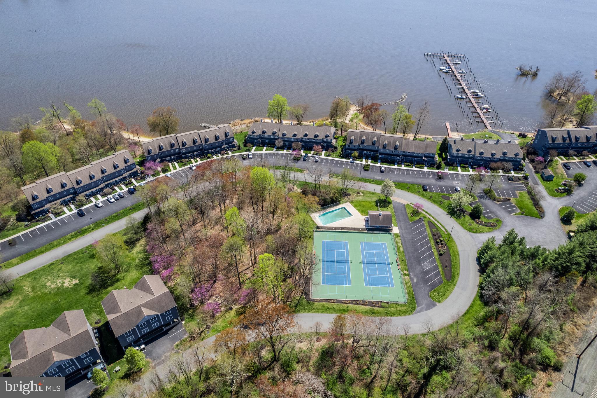 NORTH EAST ISLES - Residential