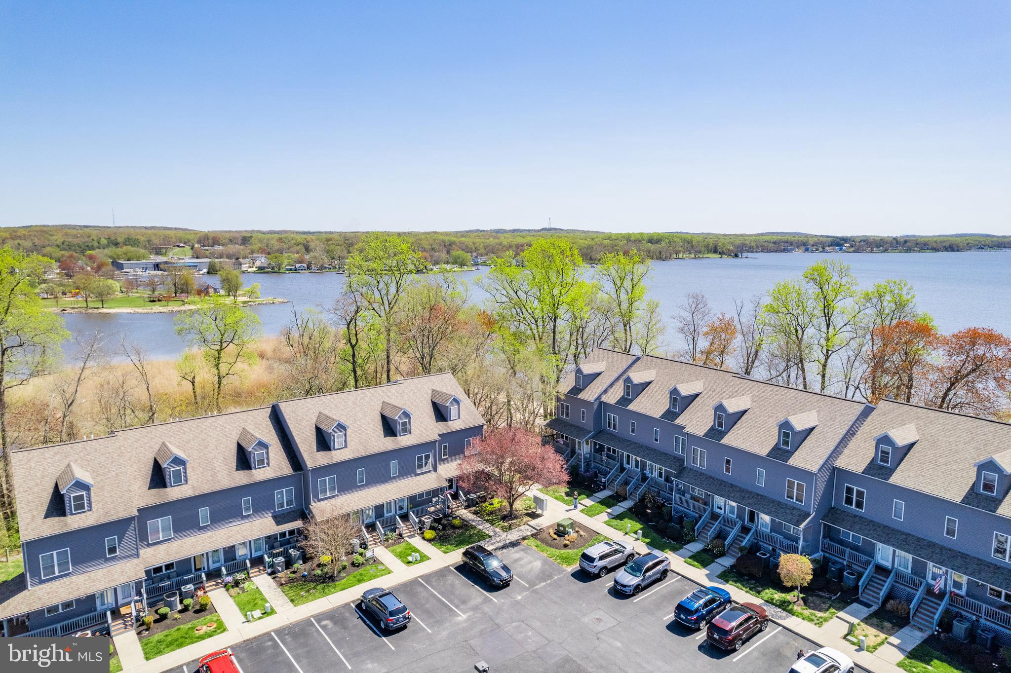 NORTH EAST ISLES - Residential