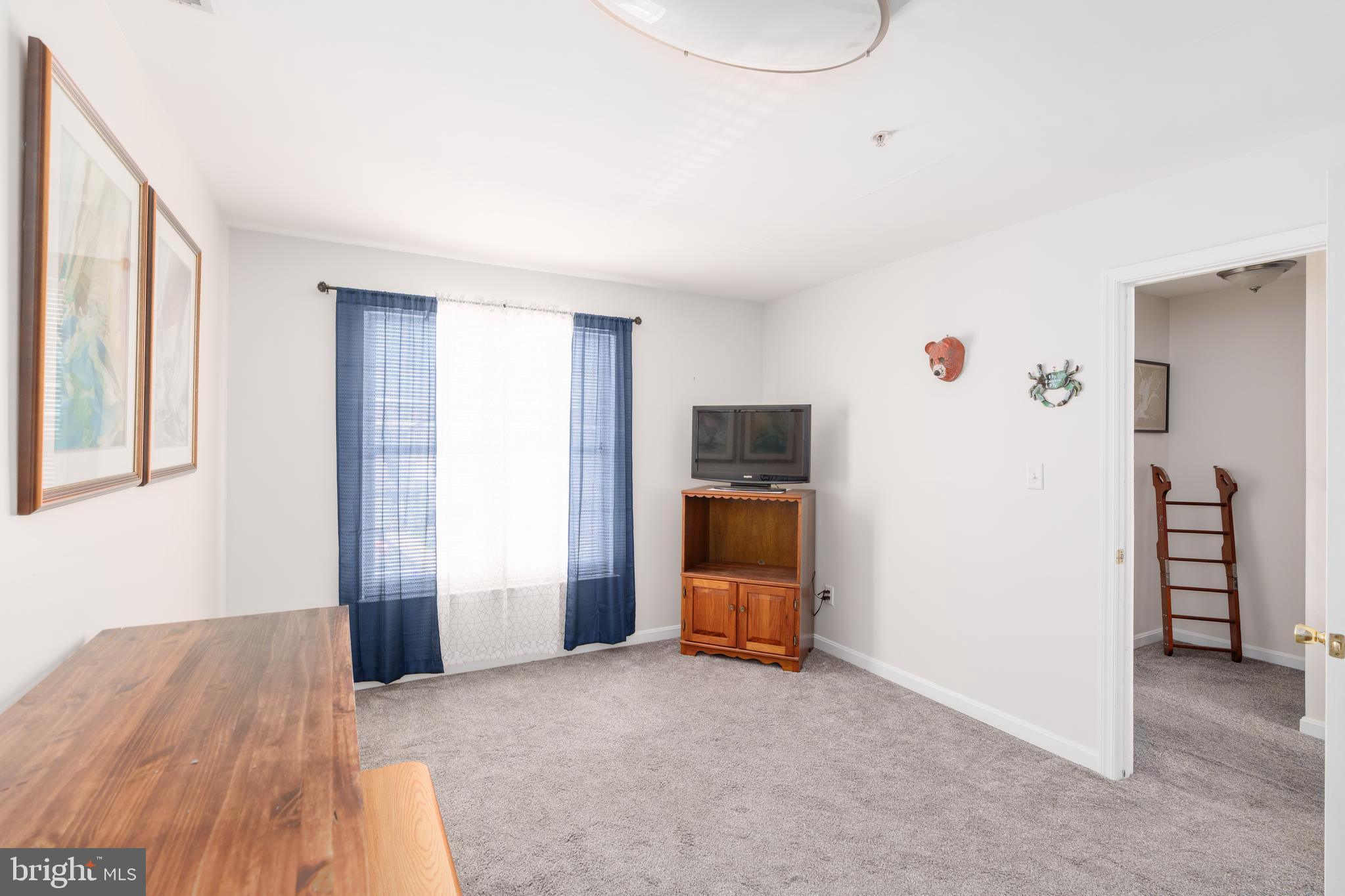 NORTH EAST ISLES - Residential