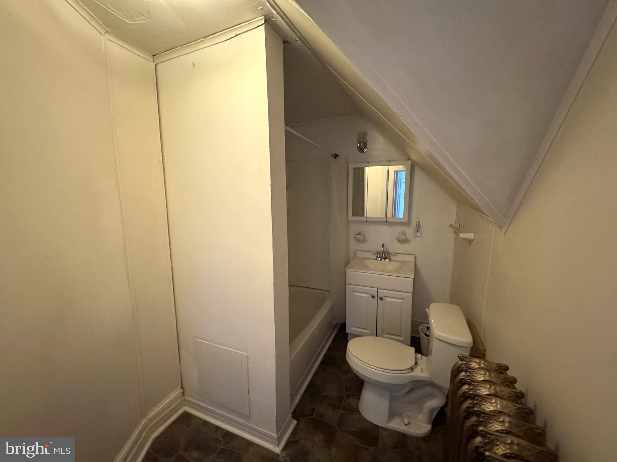 FRANKLINTOWN HISTORIC DISTRICT - Residential Income