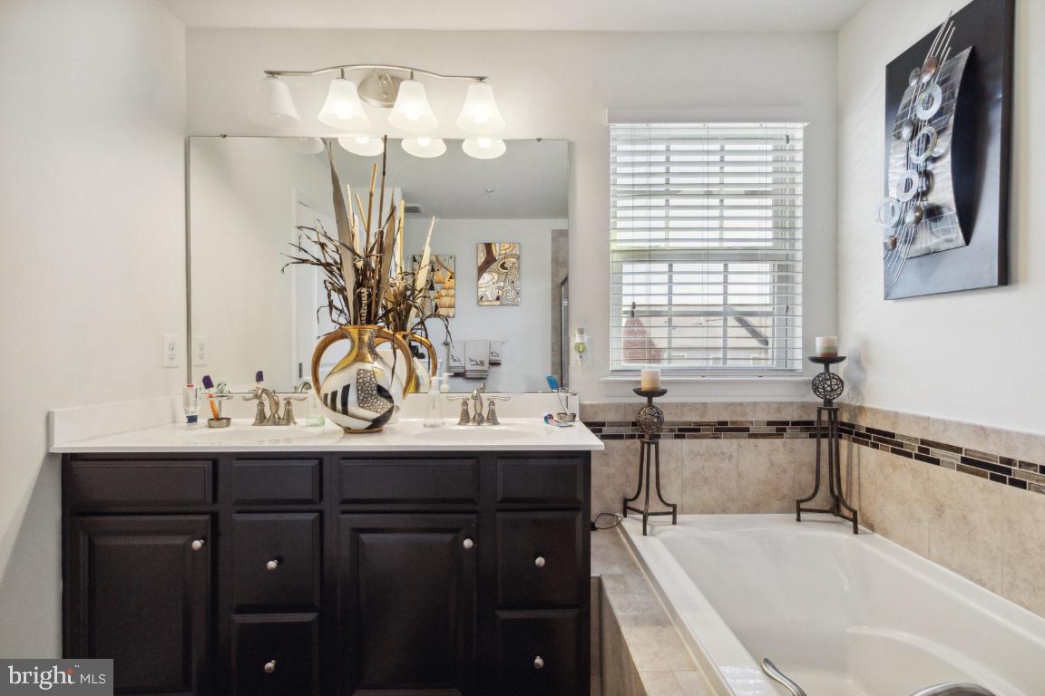 ADAMS CROSSING - Residential