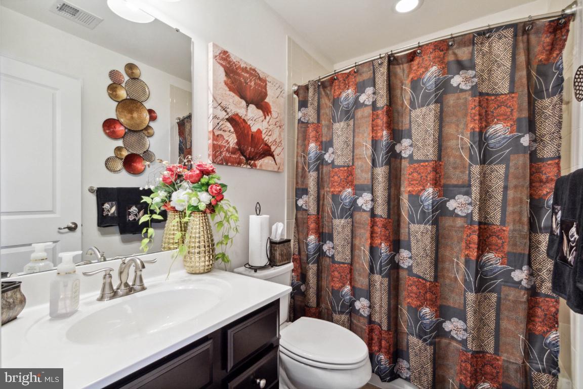 ADAMS CROSSING - Residential