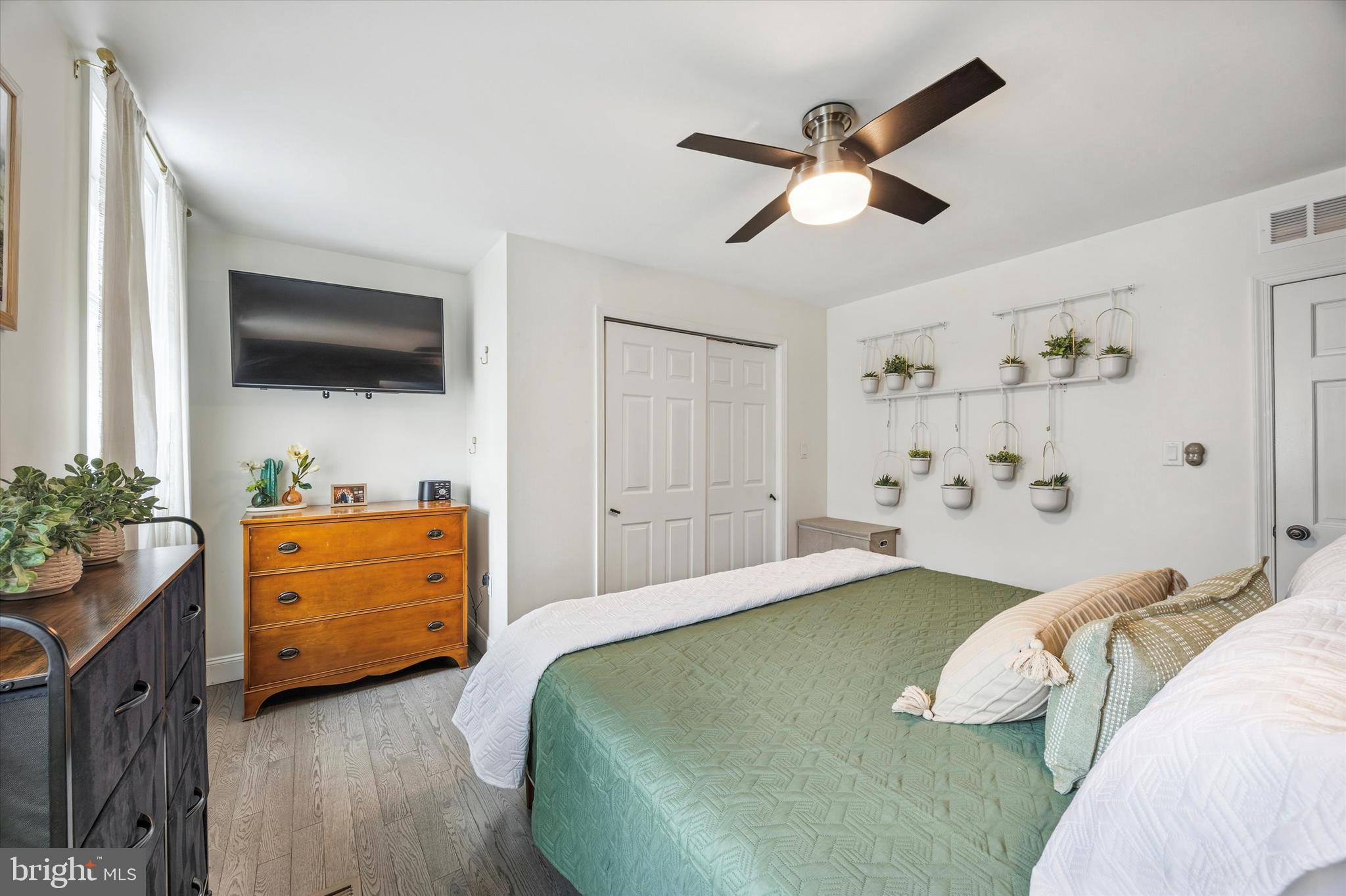 EAST PASSYUNK CROSSING - Residential