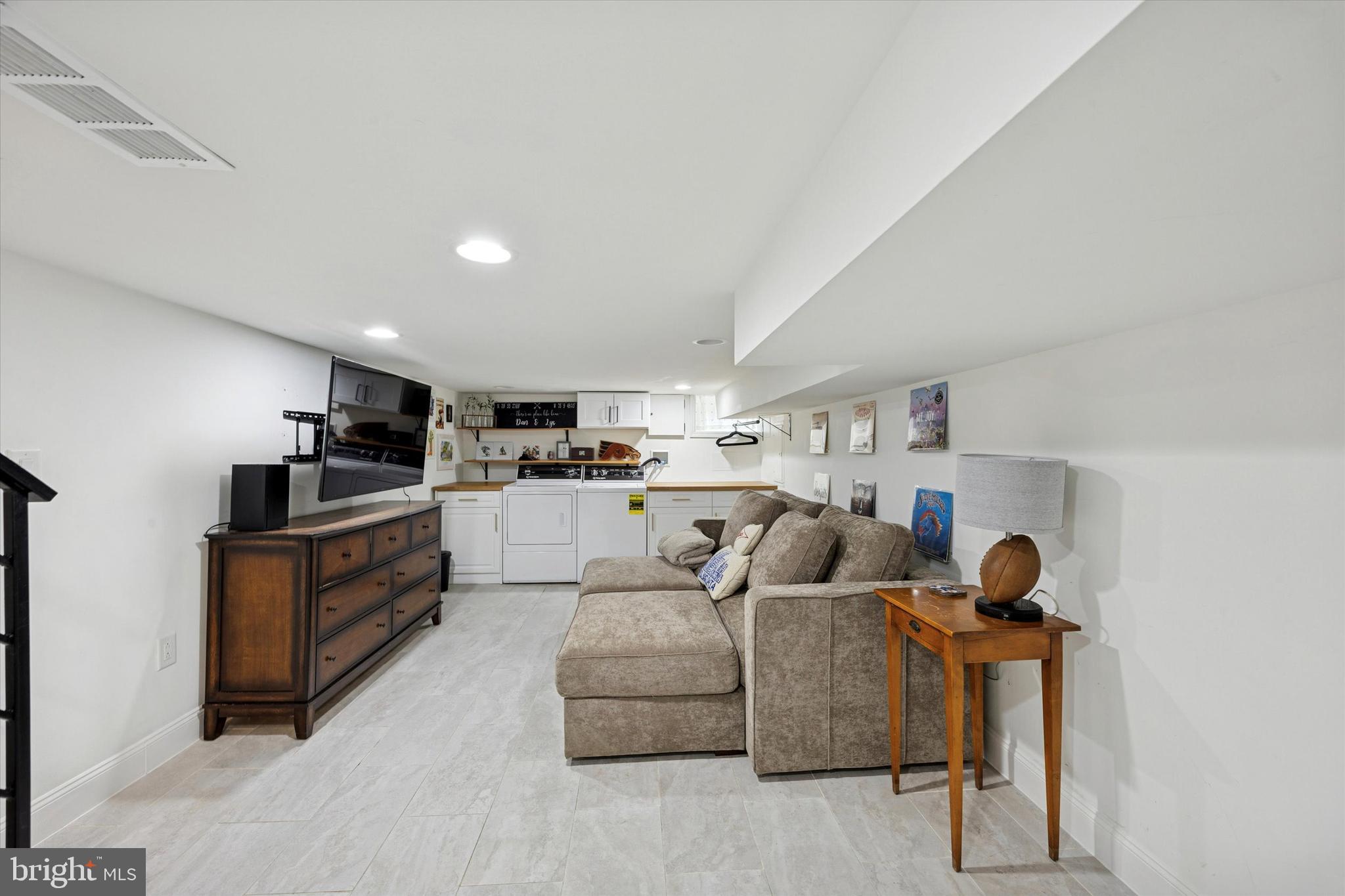 EAST PASSYUNK CROSSING - Residential