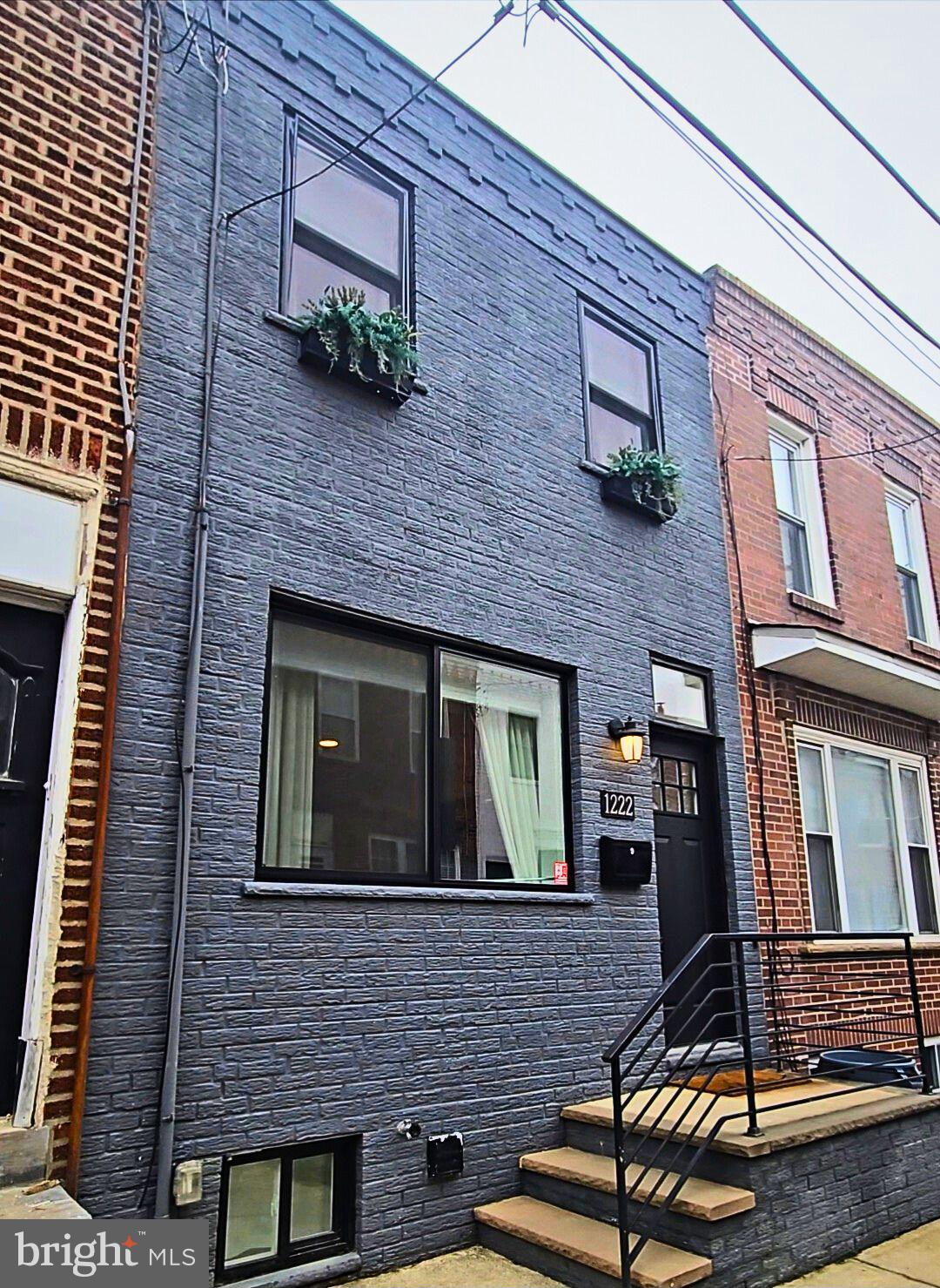 EAST PASSYUNK CROSSING - Residential