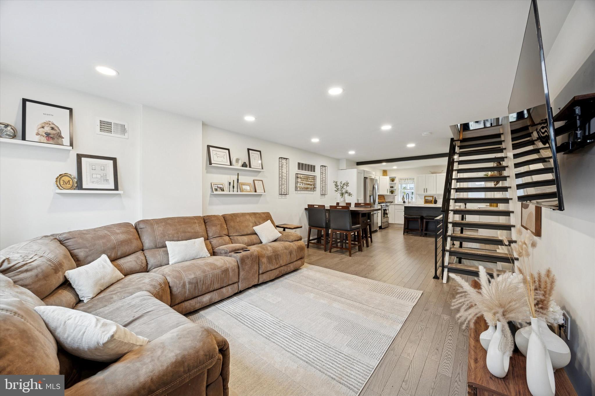 EAST PASSYUNK CROSSING - Residential