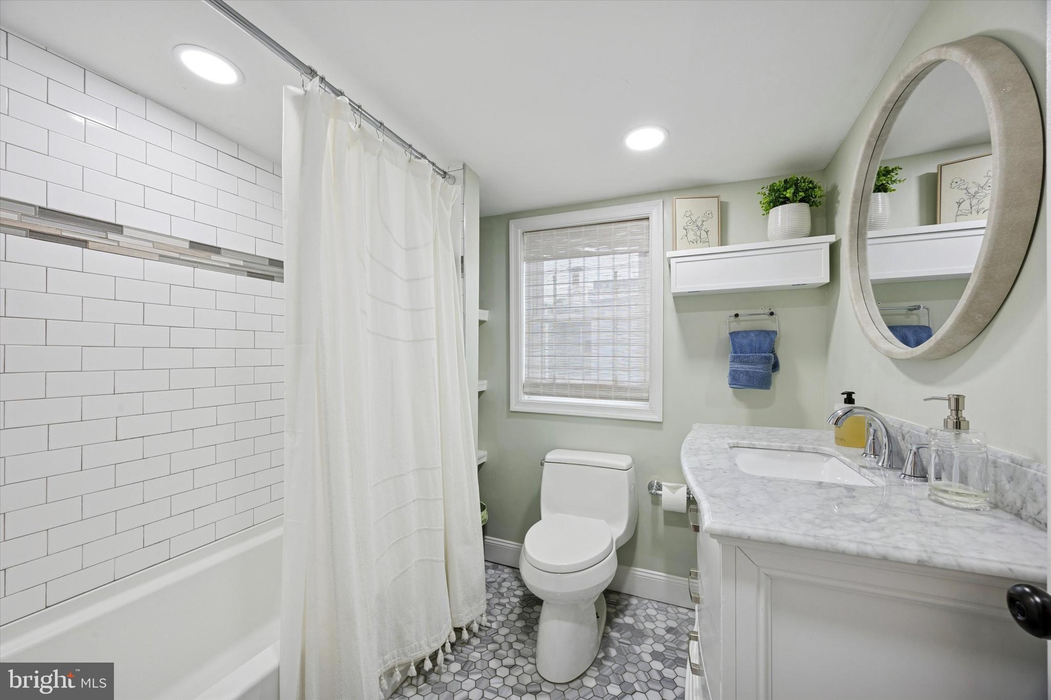 EAST PASSYUNK CROSSING - Residential