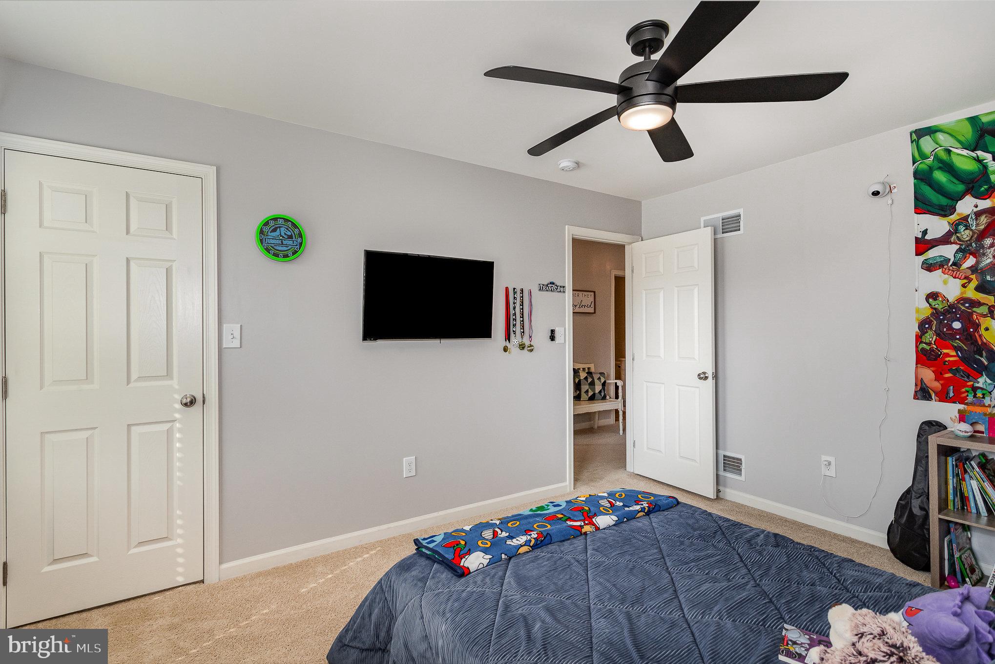 ROLLING MEADOWS - Residential