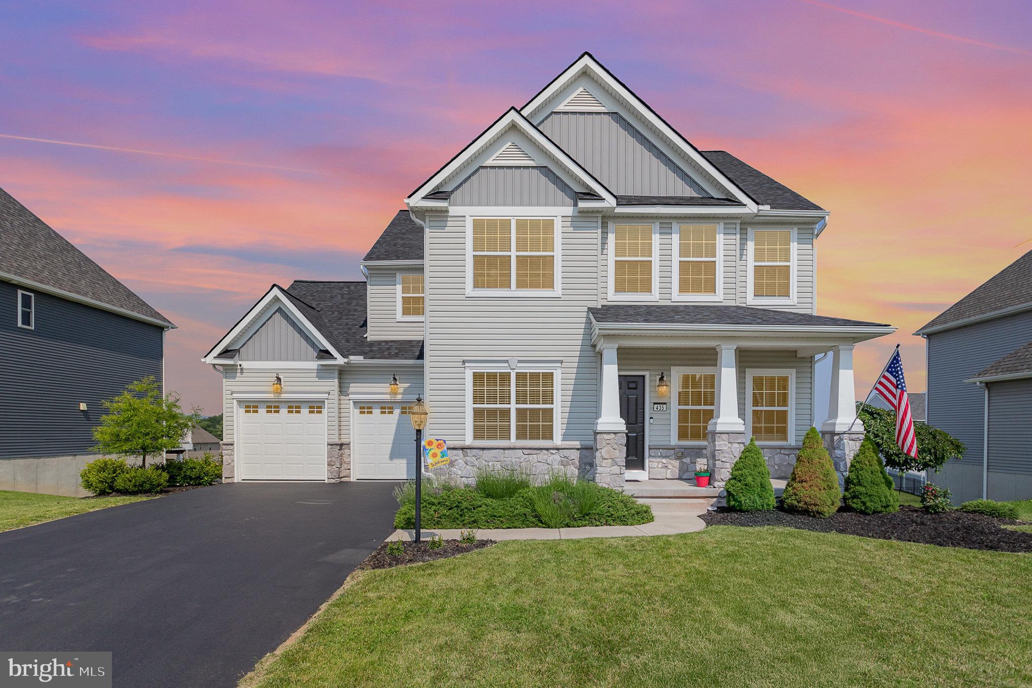 ROLLING MEADOWS - Residential