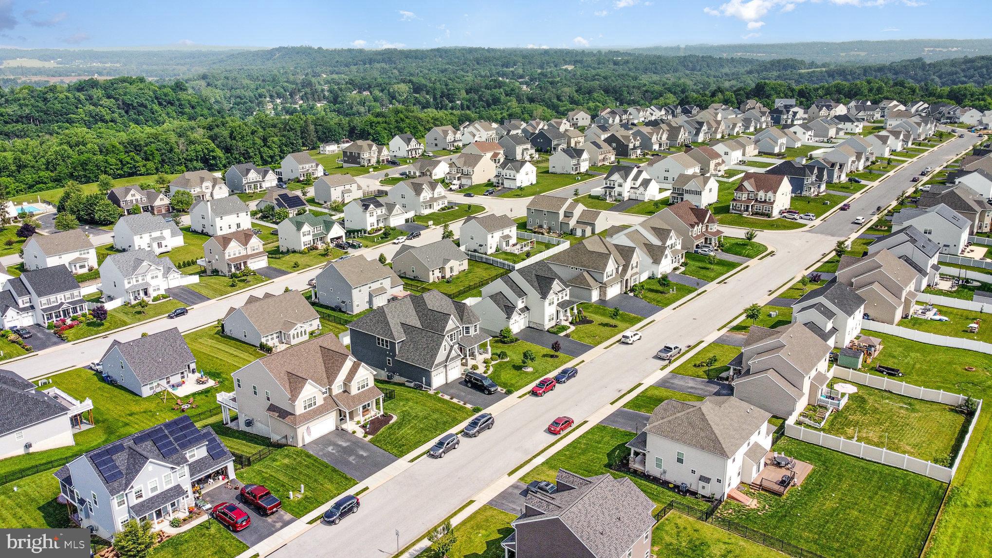 ROLLING MEADOWS - Residential