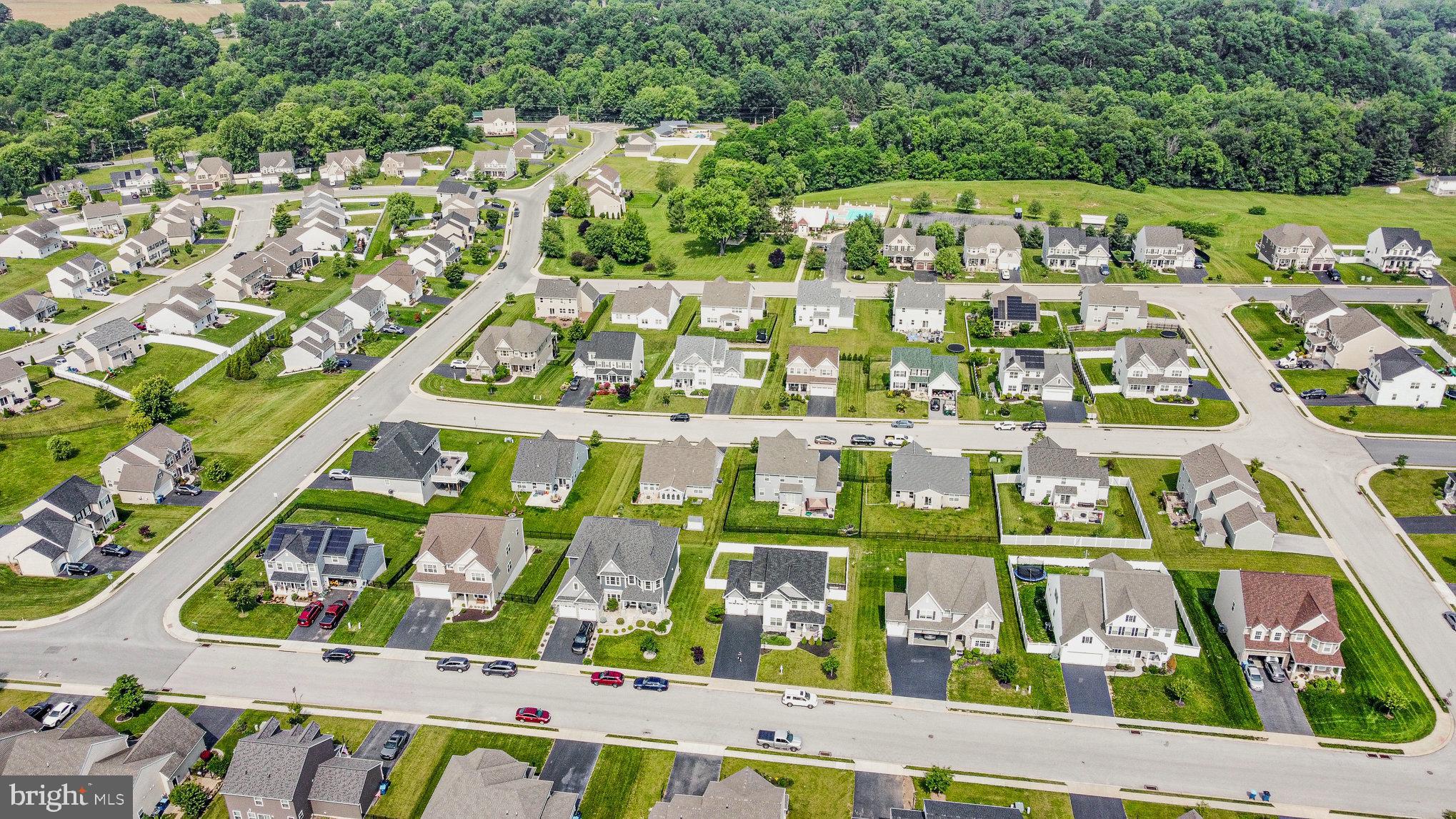 ROLLING MEADOWS - Residential