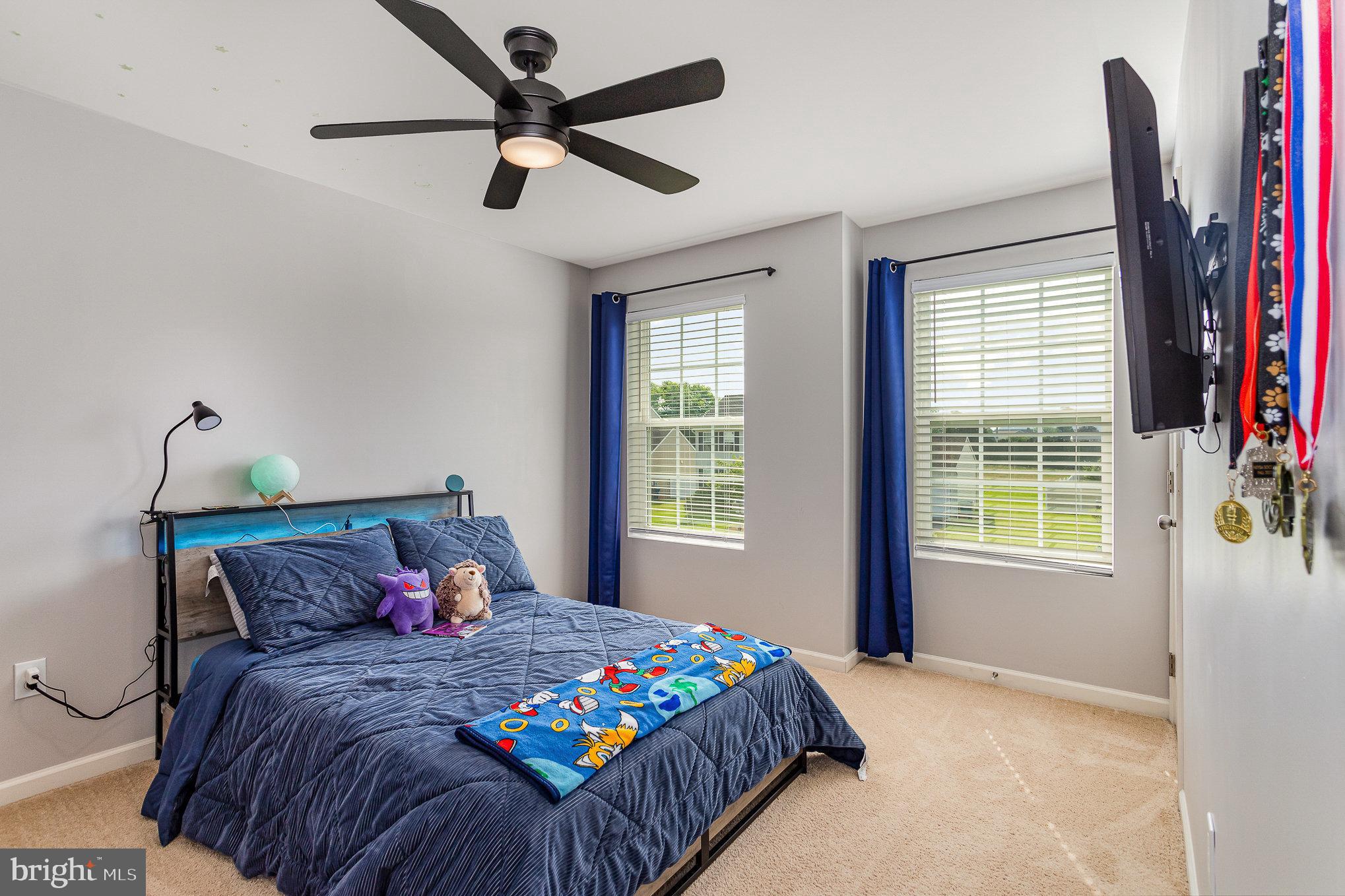 ROLLING MEADOWS - Residential