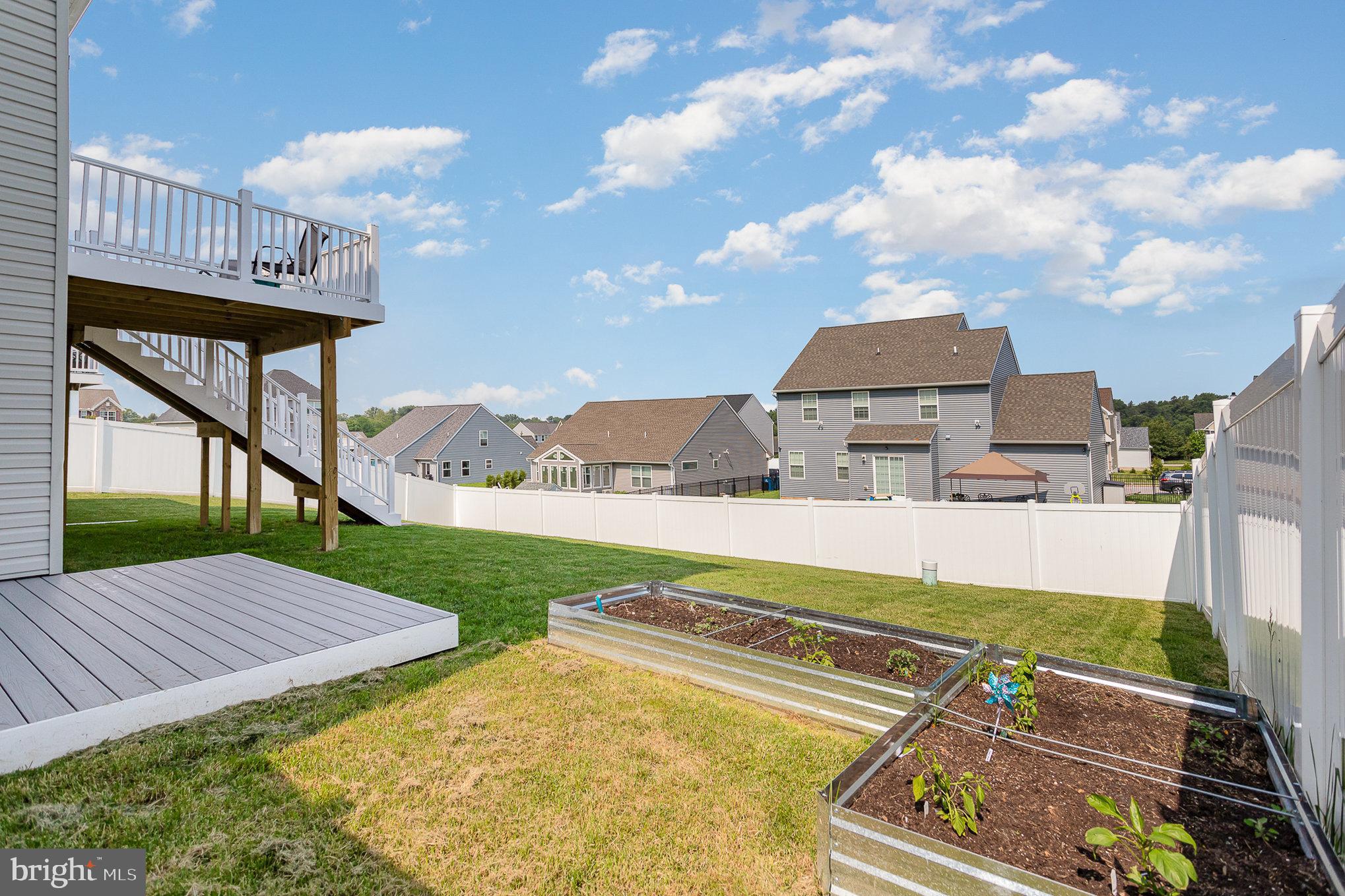 ROLLING MEADOWS - Residential