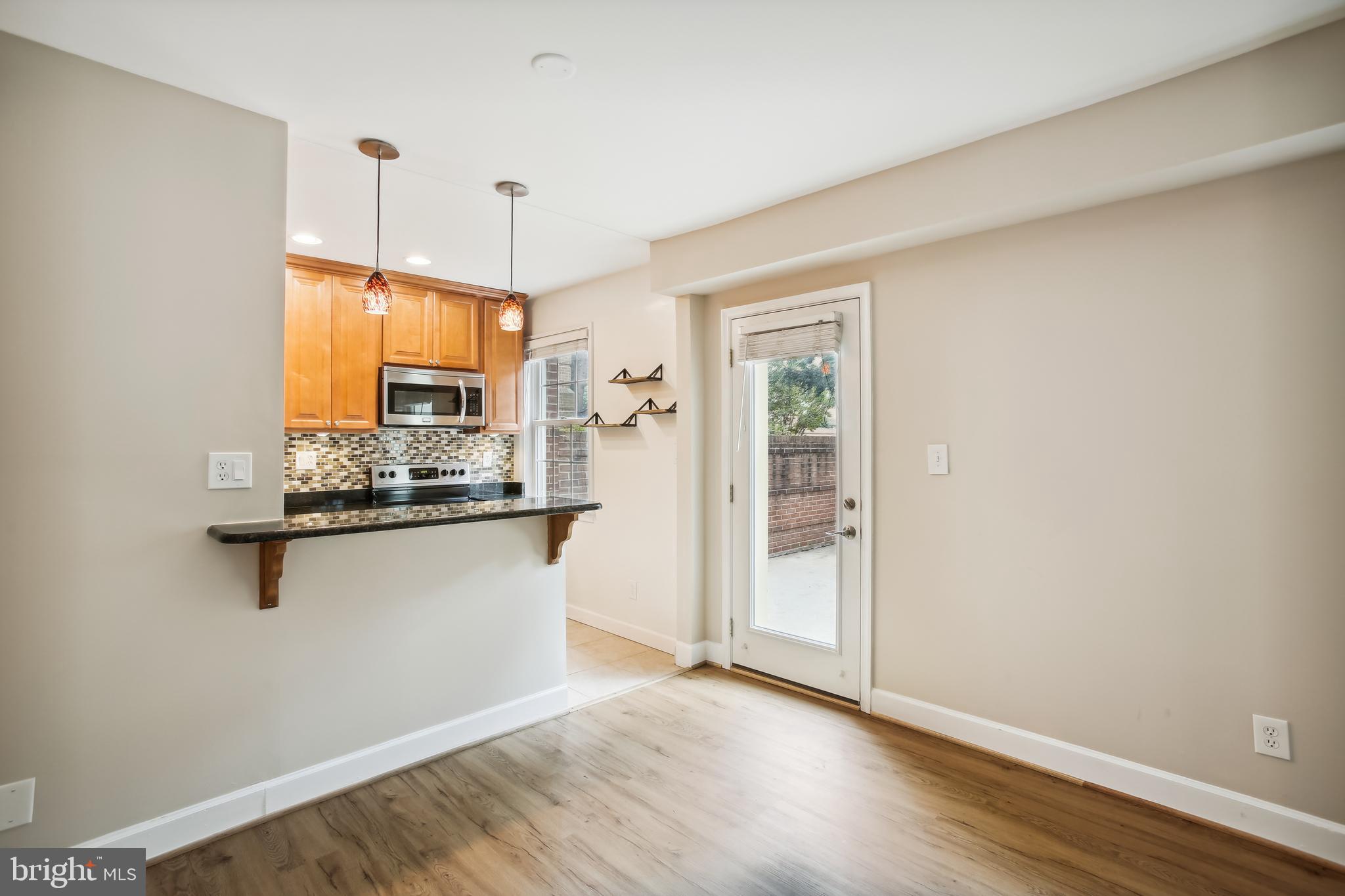 CANAL PLACE - Residential Lease