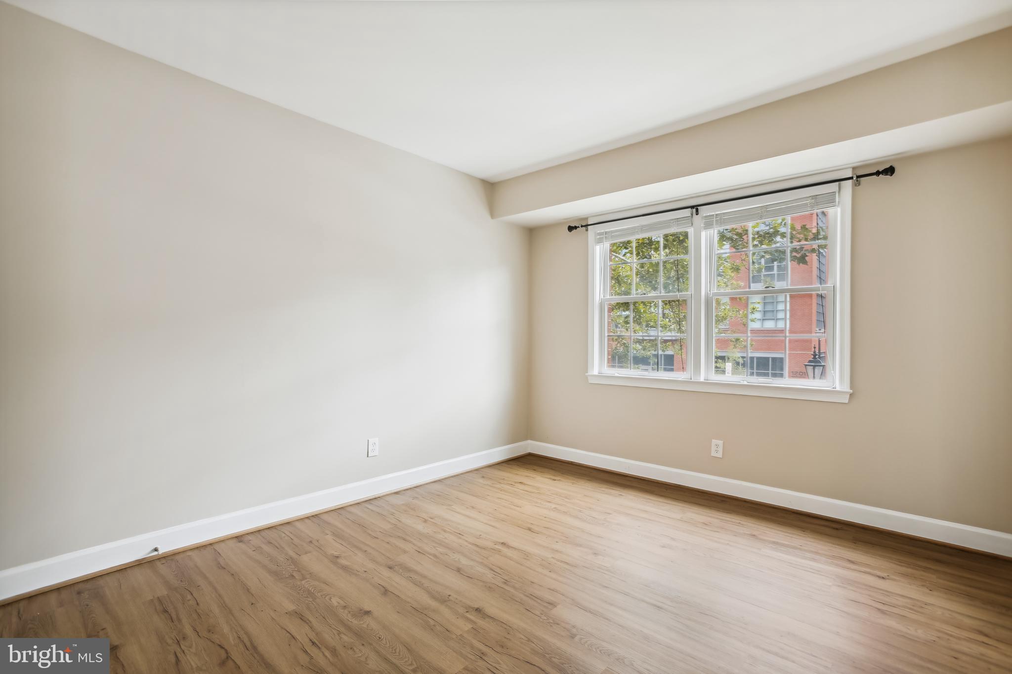 CANAL PLACE - Residential Lease