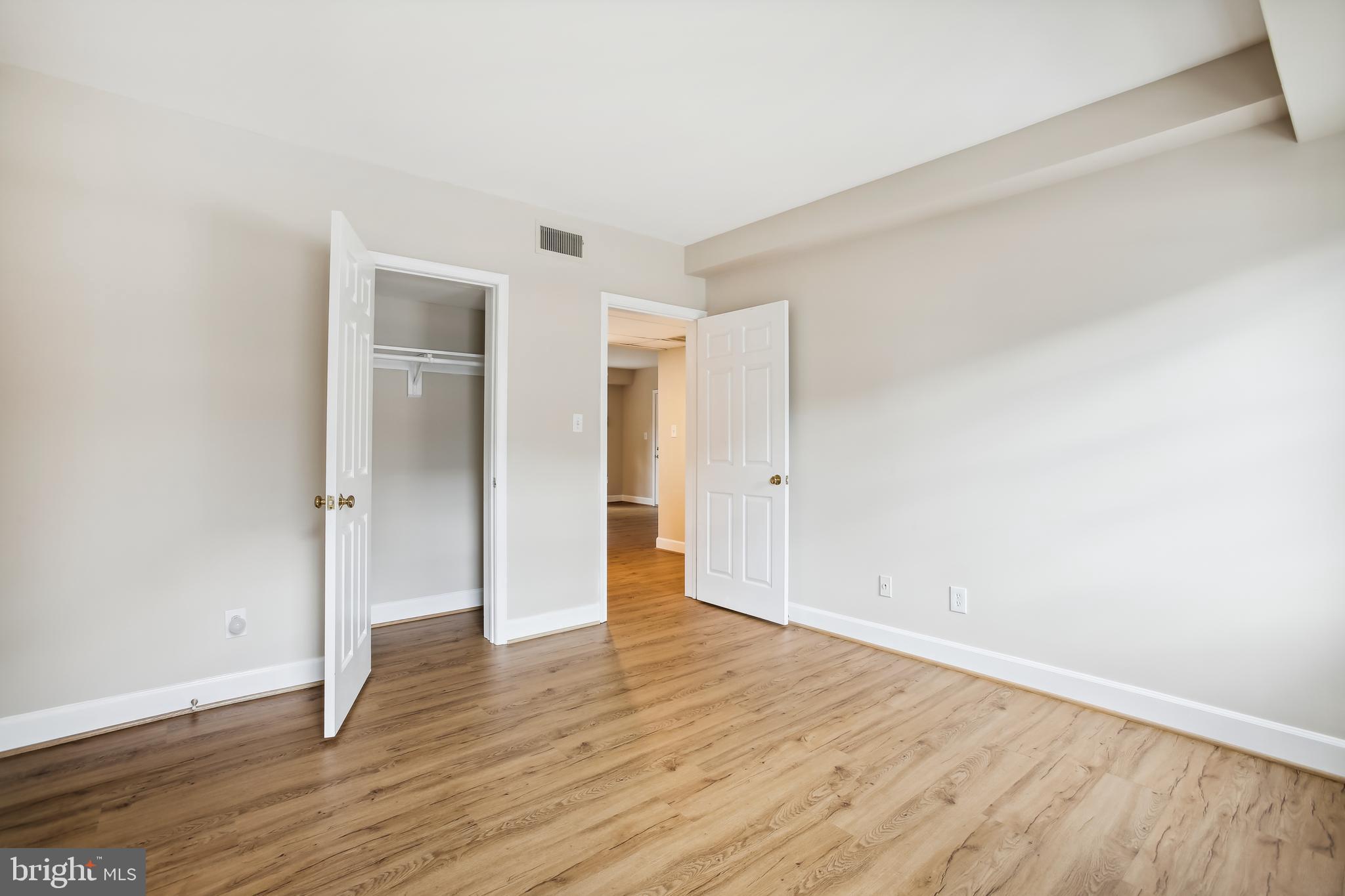 CANAL PLACE - Residential Lease