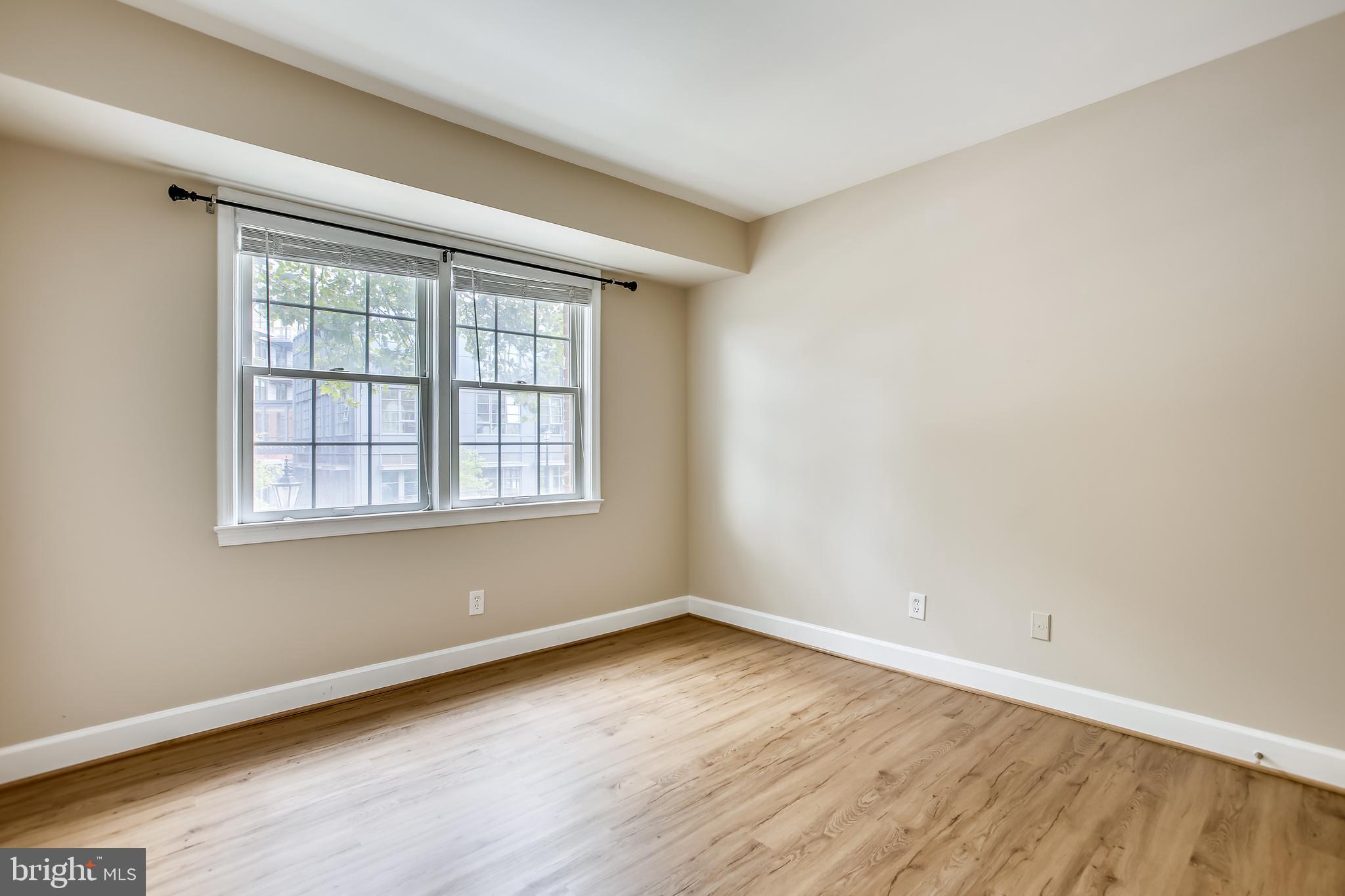 CANAL PLACE - Residential Lease