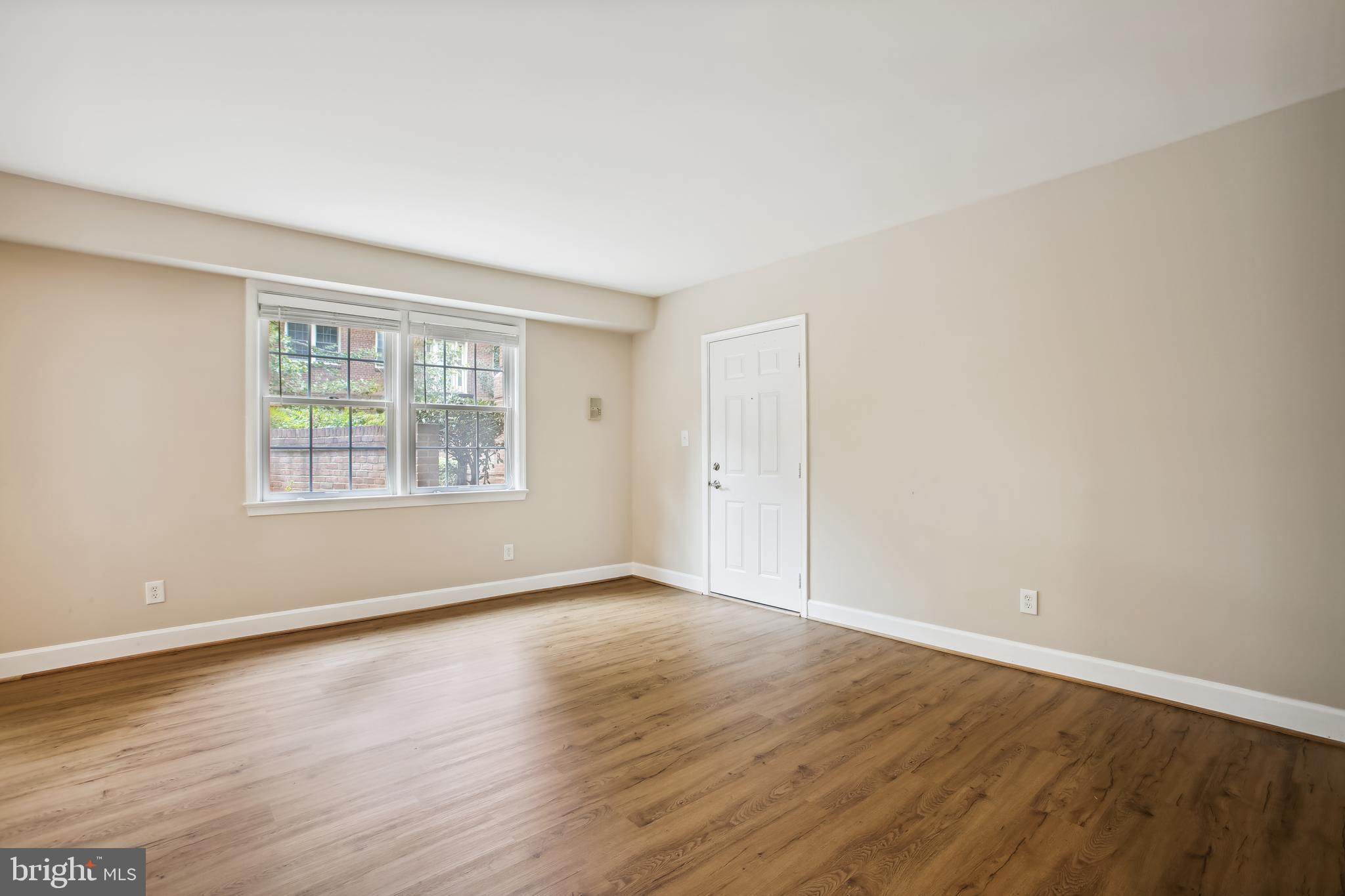 CANAL PLACE - Residential Lease