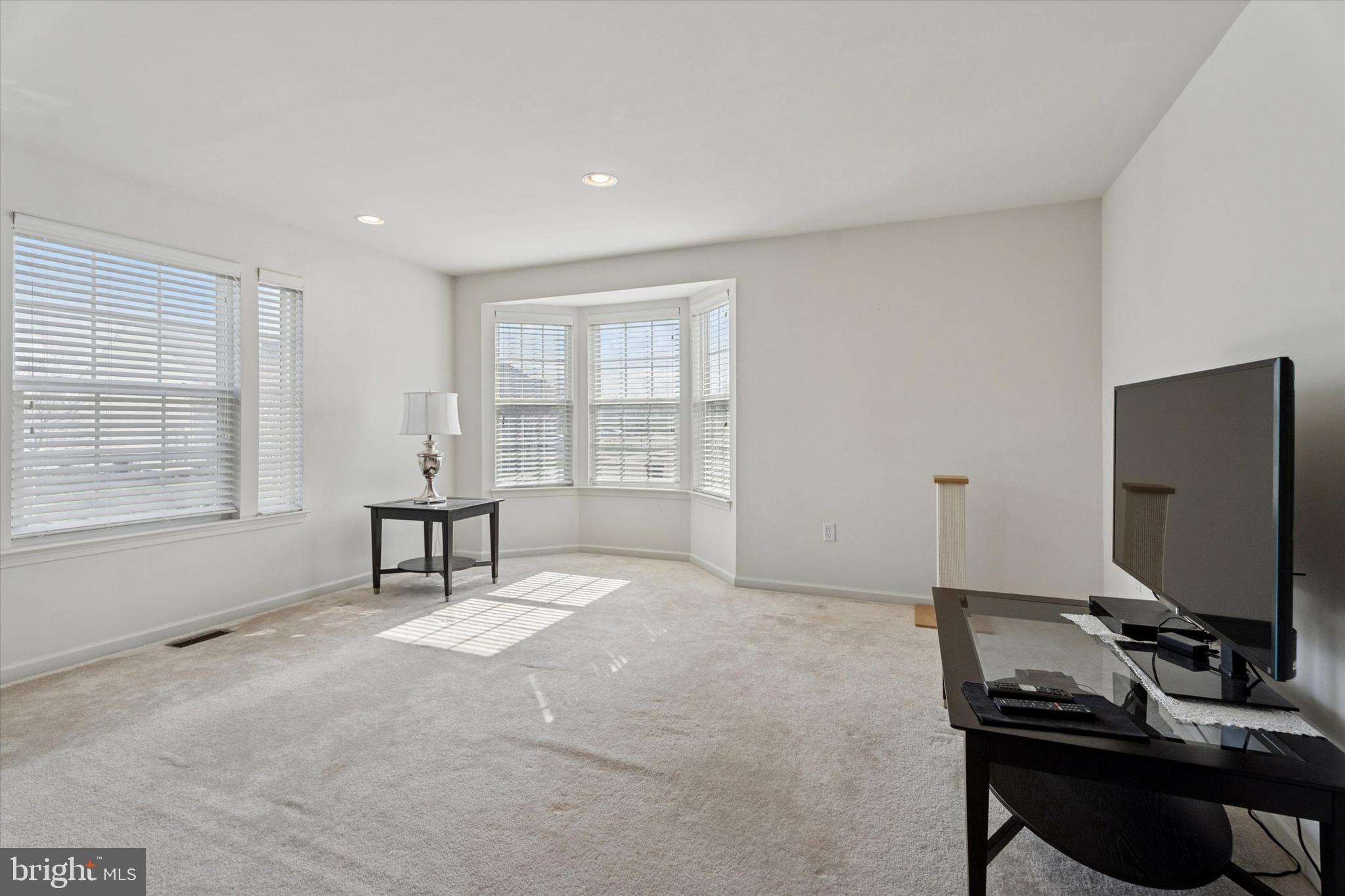 COVENTRY GLEN - Residential