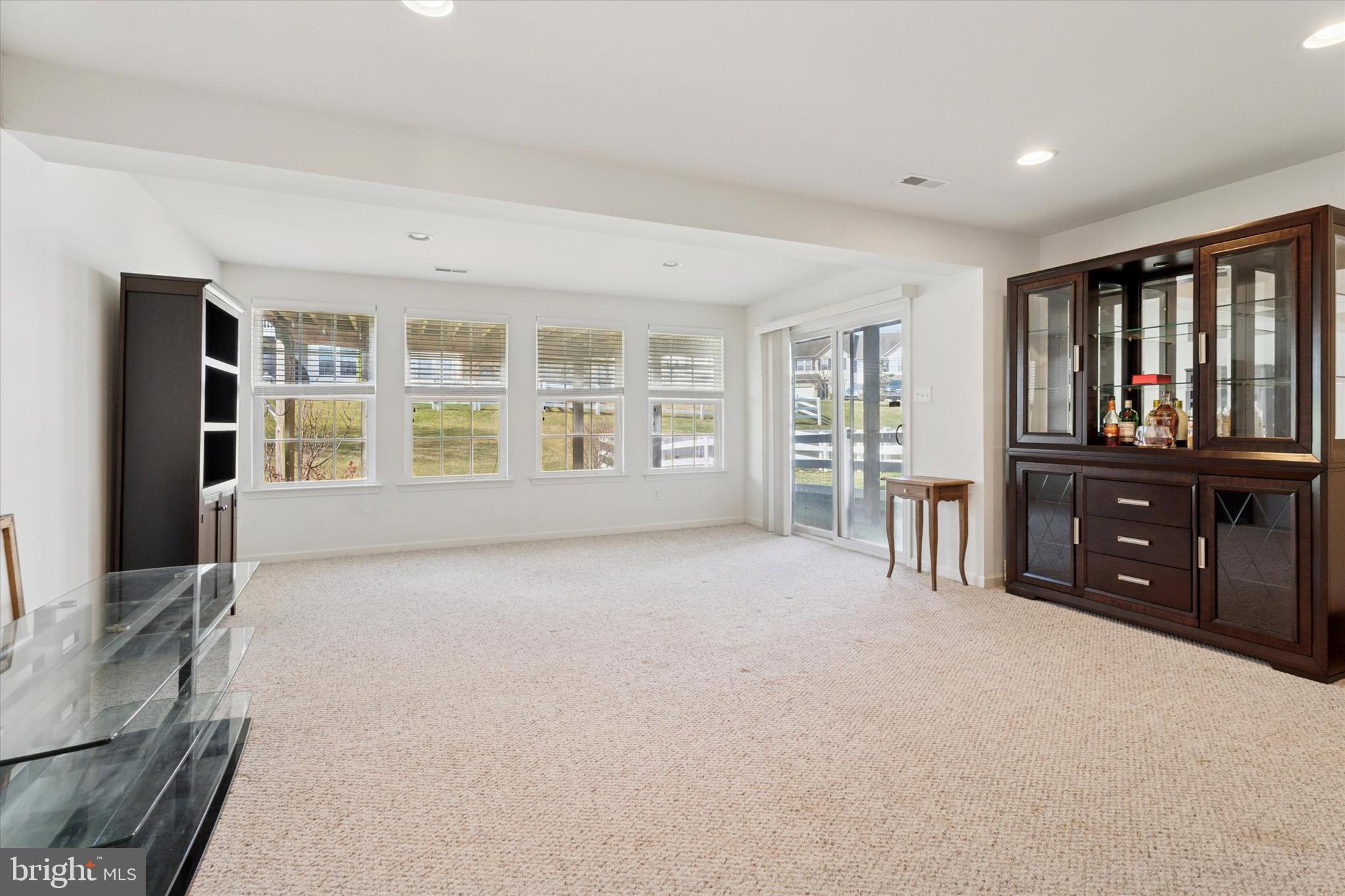 COVENTRY GLEN - Residential