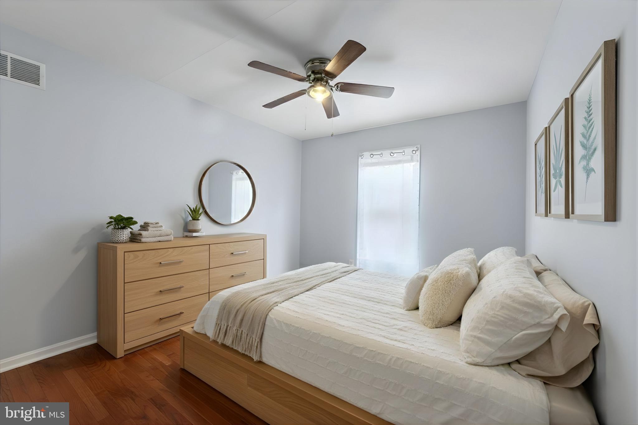 RIVER OAKS - Residential