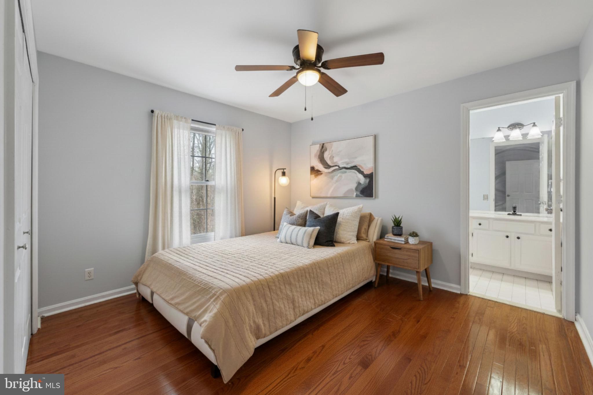 RIVER OAKS - Residential