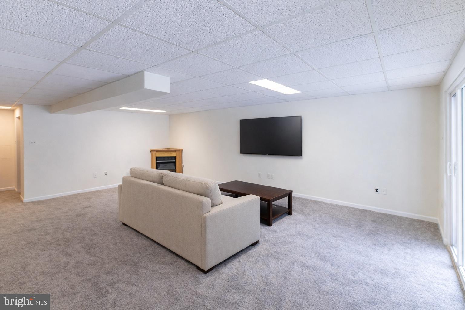 REGENTS PARK - Residential