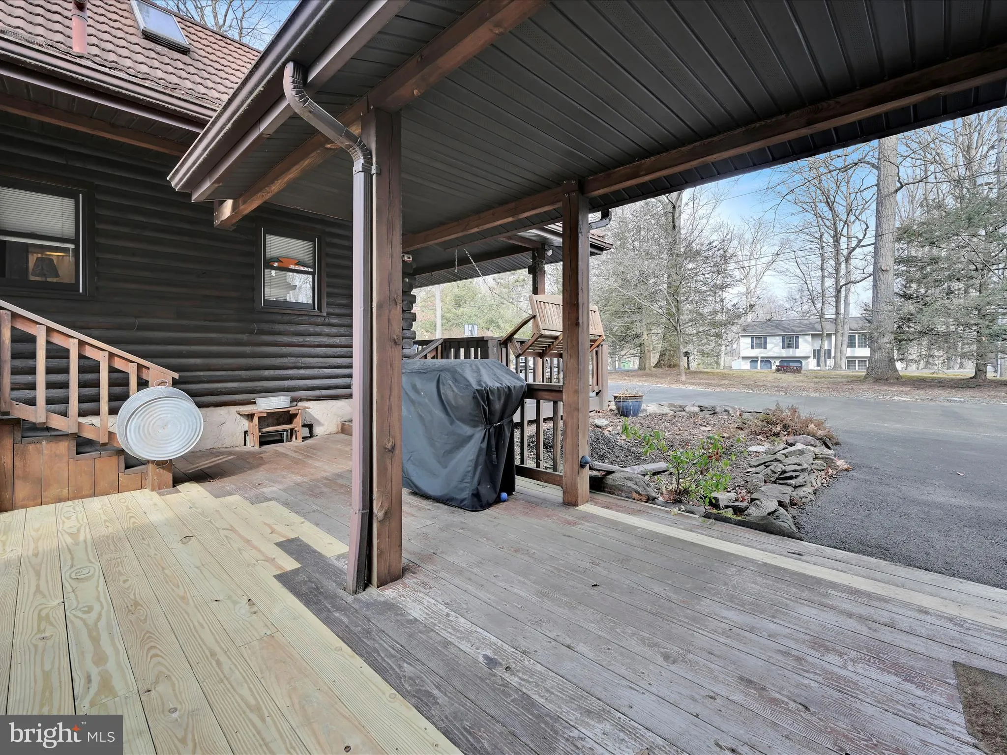 Auburn, Pennsylvania 17922, United States, 3 Bedrooms Bedrooms, ,3 BathroomsBathrooms,Residential,Pending,83622