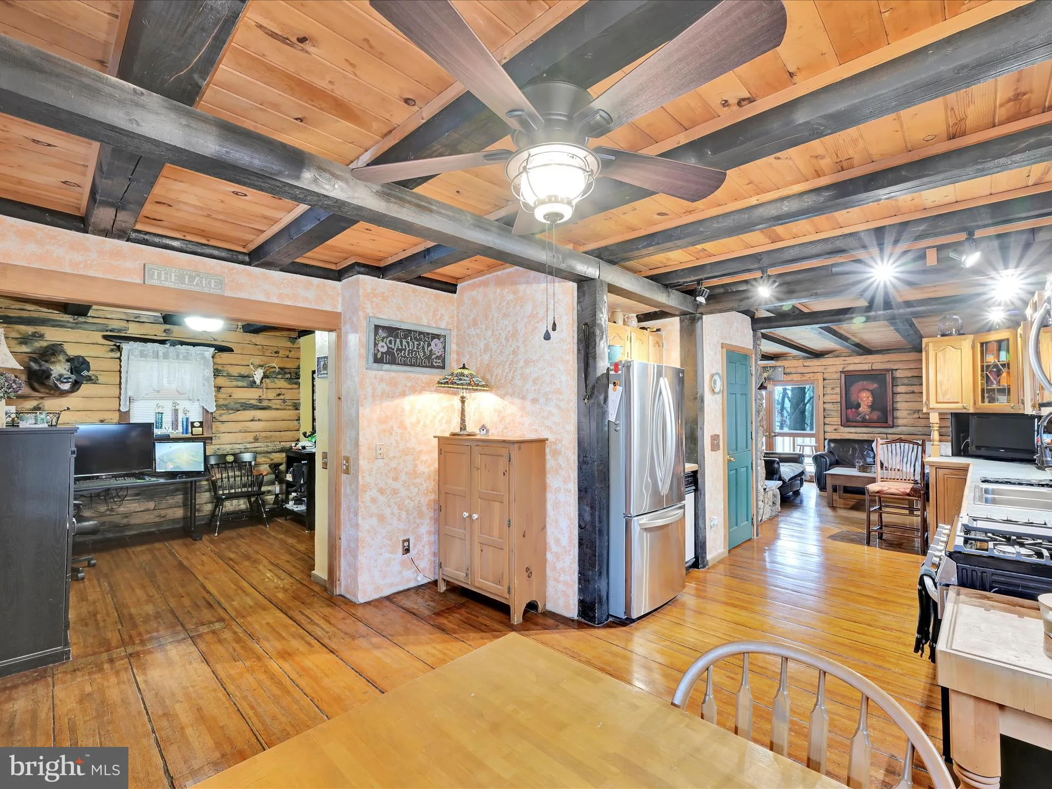 Auburn, Pennsylvania 17922, United States, 3 Bedrooms Bedrooms, ,3 BathroomsBathrooms,Residential,Pending,83622