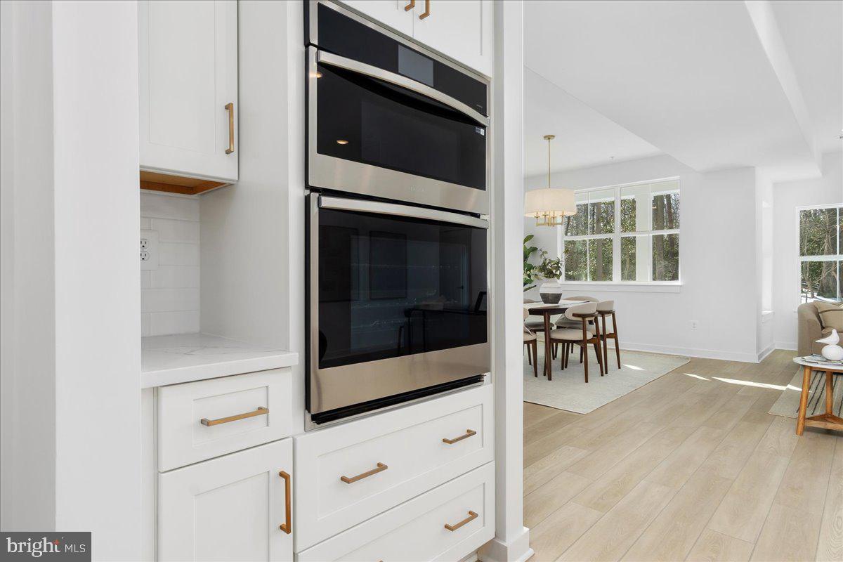 SHADY SIDE - Residential