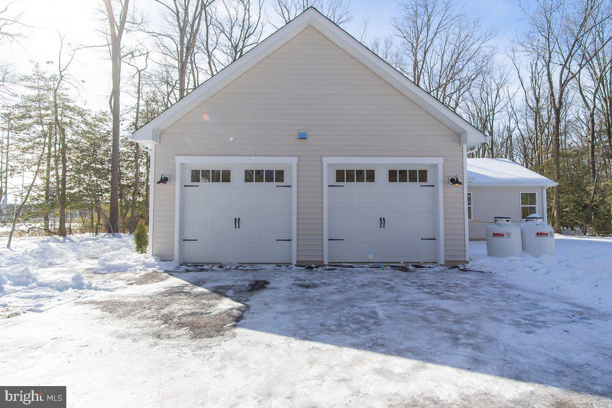 SHADY SIDE - Residential