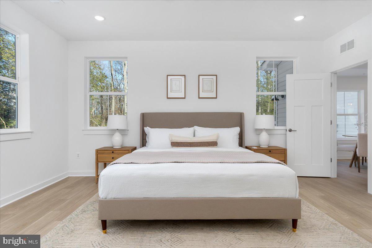 SHADY SIDE - Residential