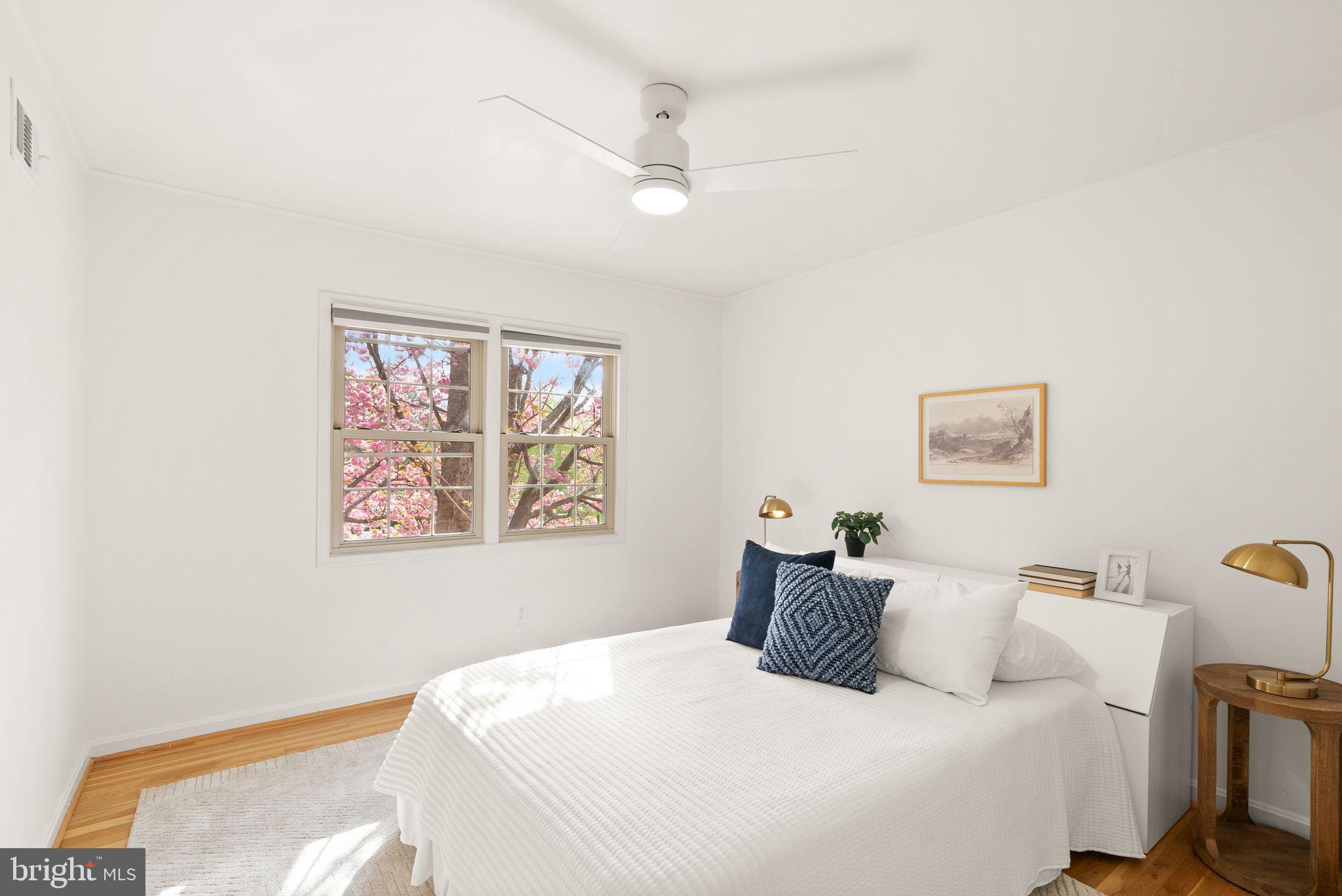 CHARLESTOWN - Residential