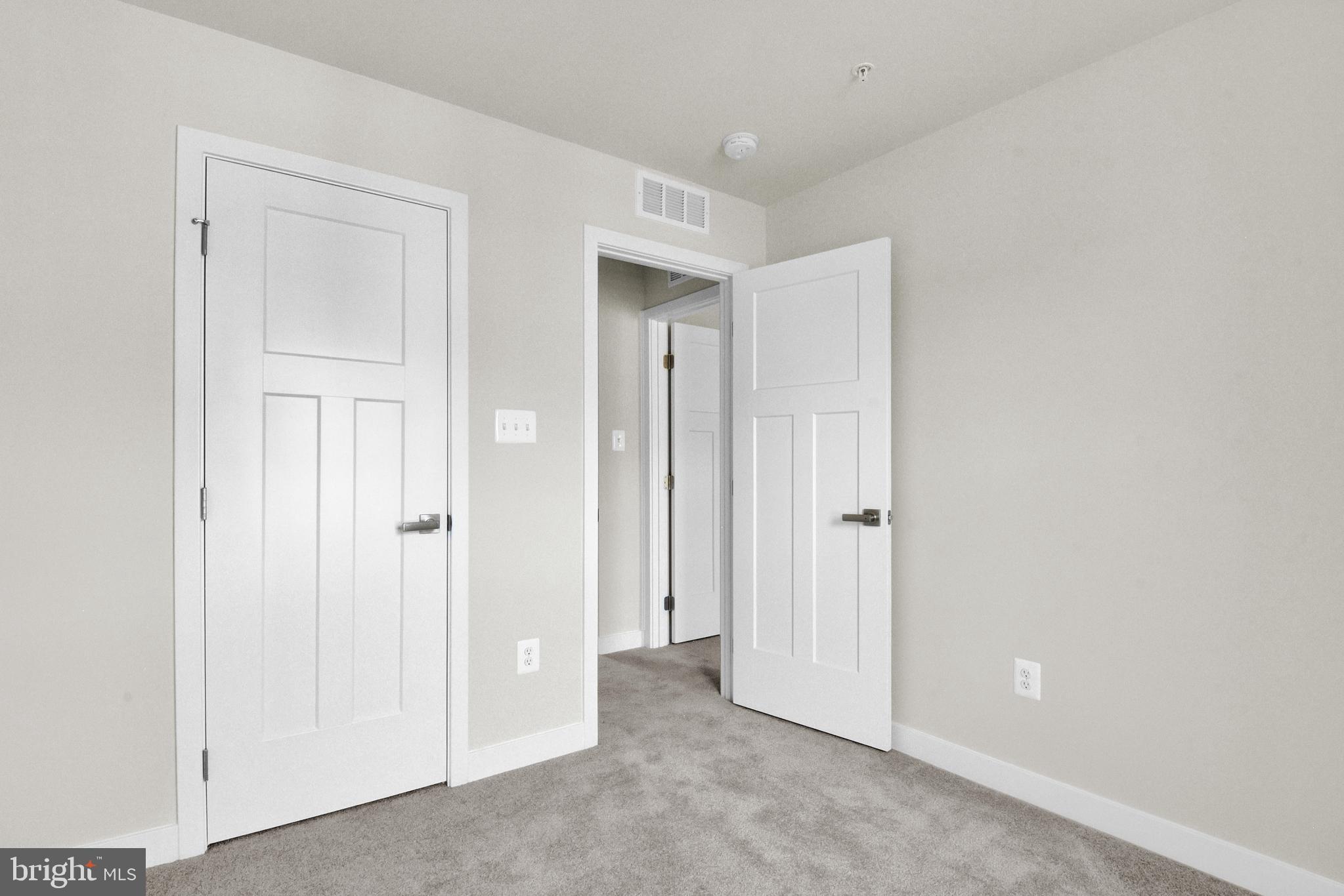 PARKSIDE - Residential