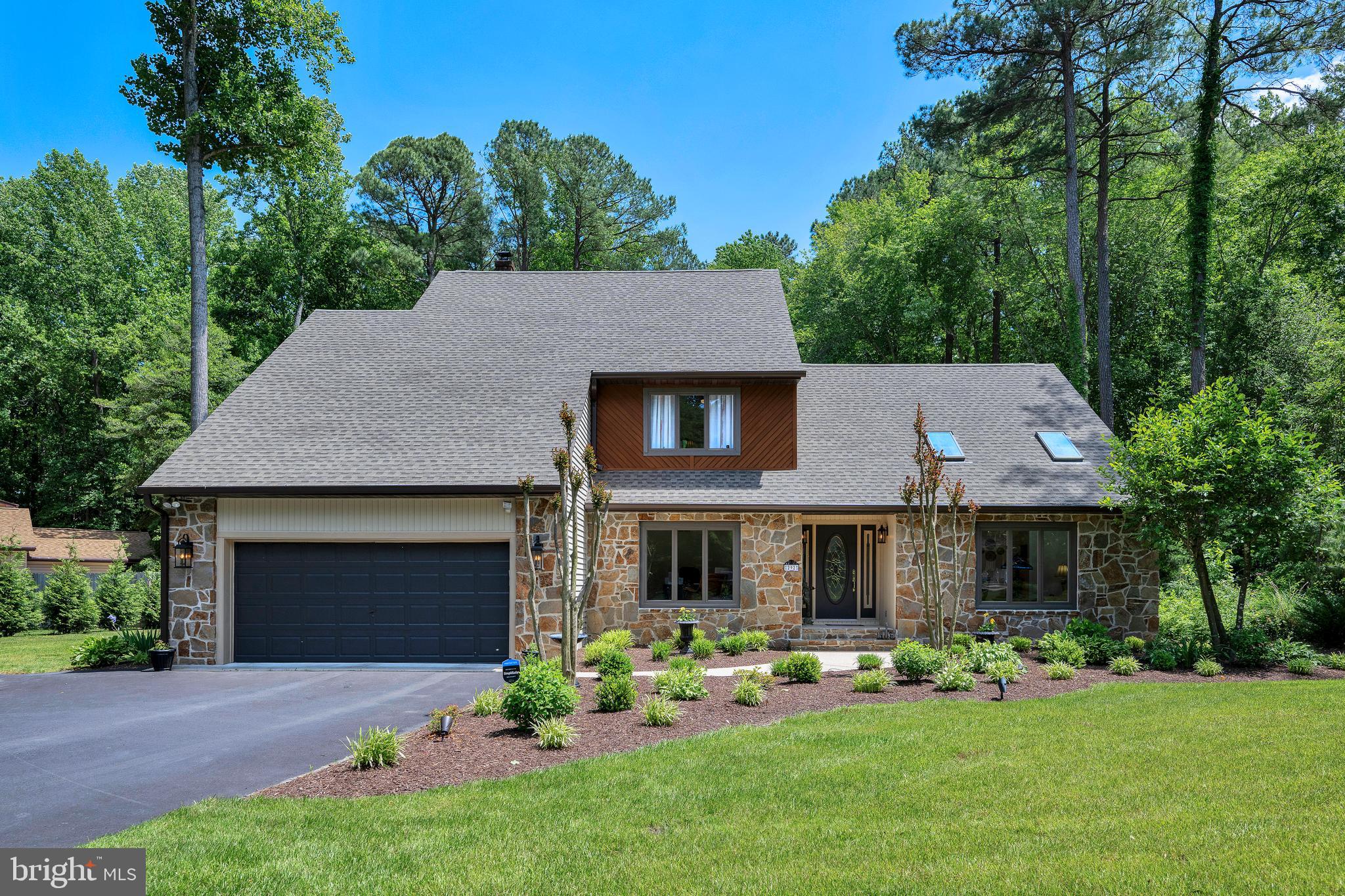 WINDING CREEK VILLAGE - Residential