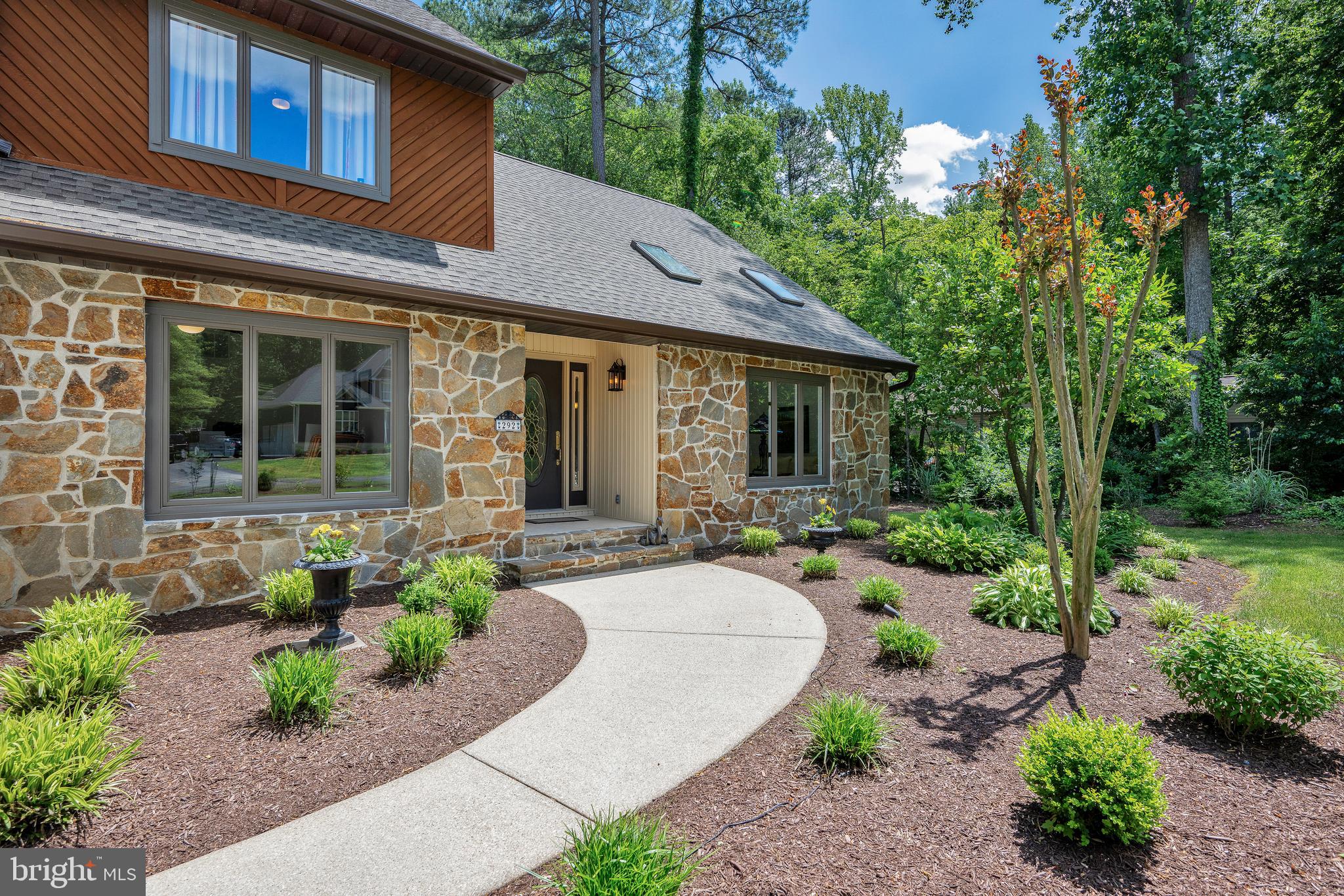 WINDING CREEK VILLAGE - Residential