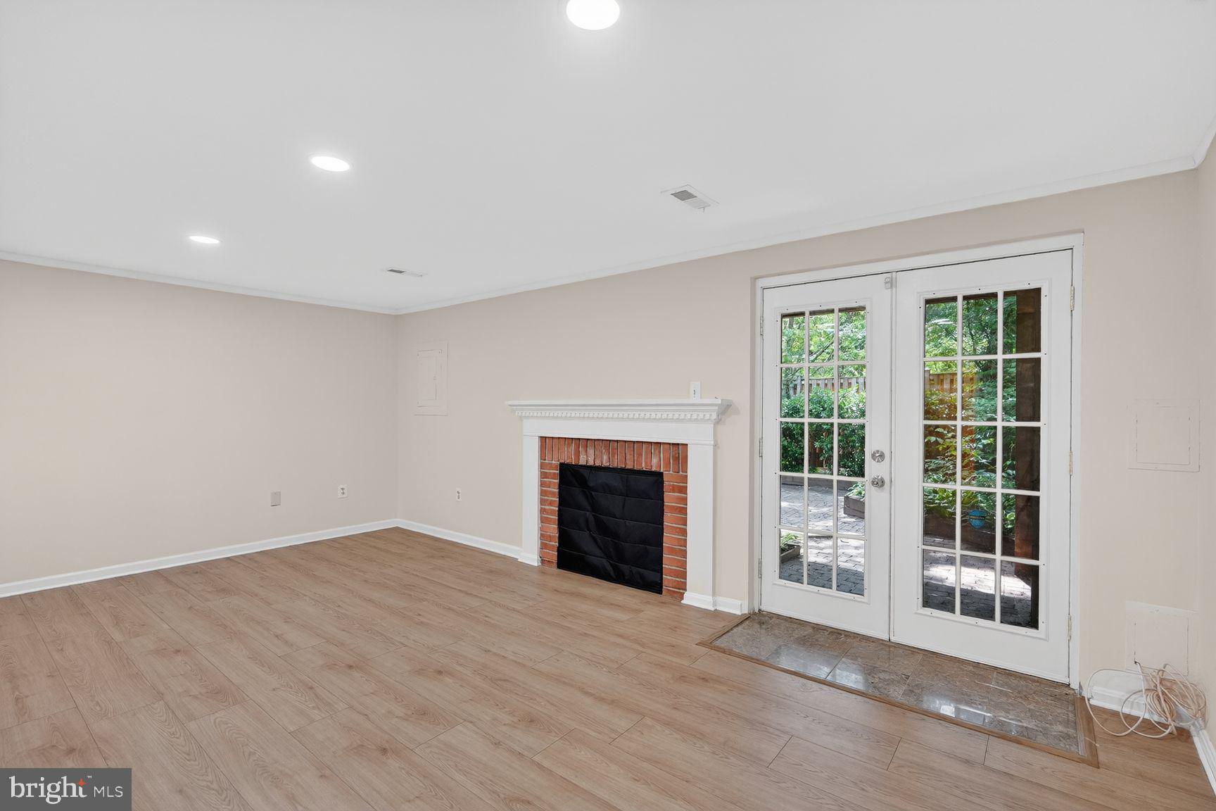 DEER PARK - Residential