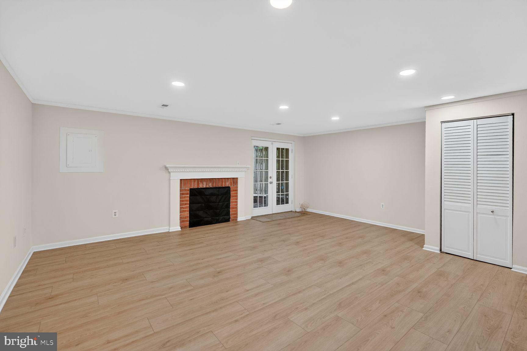 DEER PARK - Residential