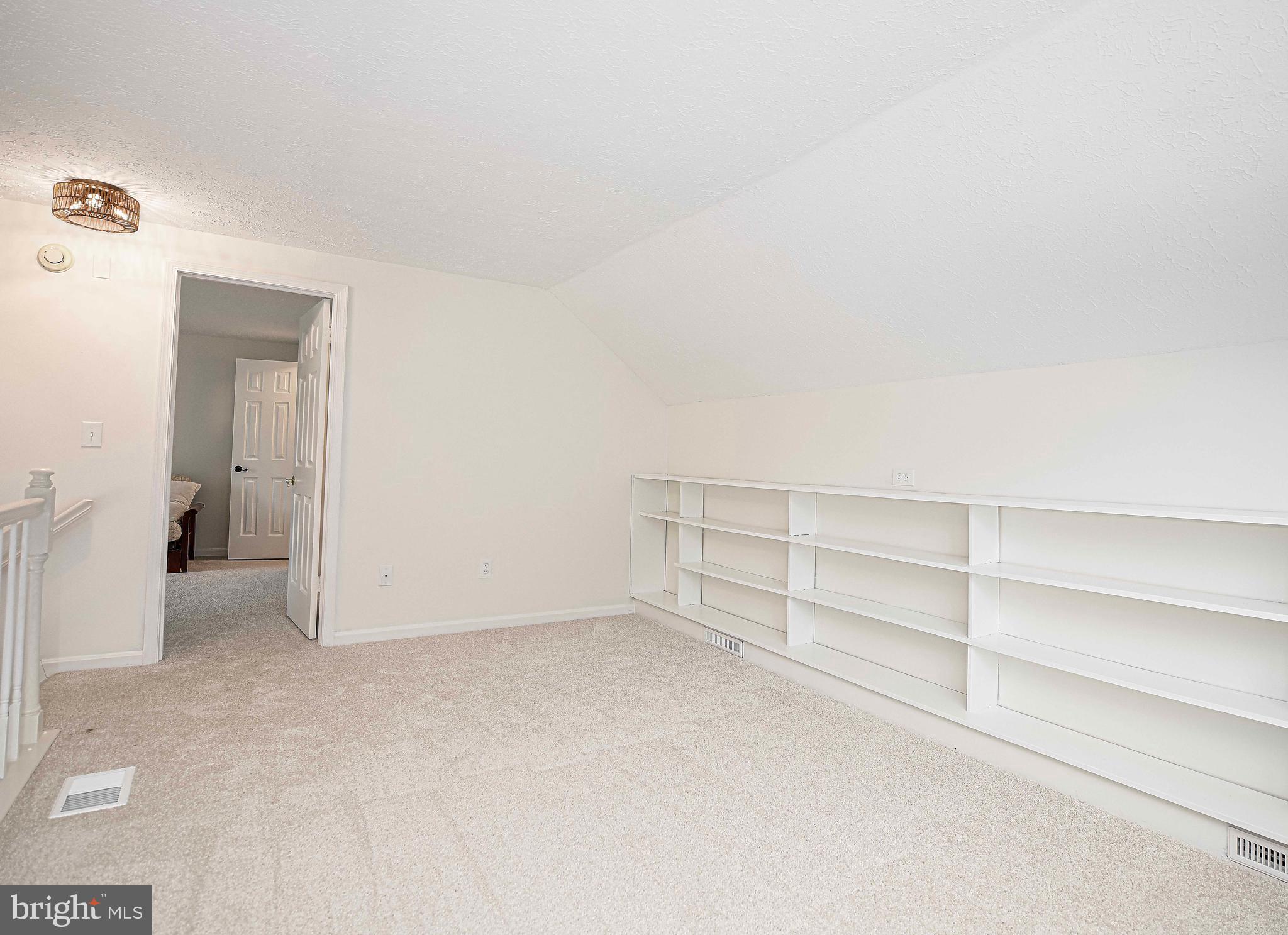 STONEHEDGE - Residential