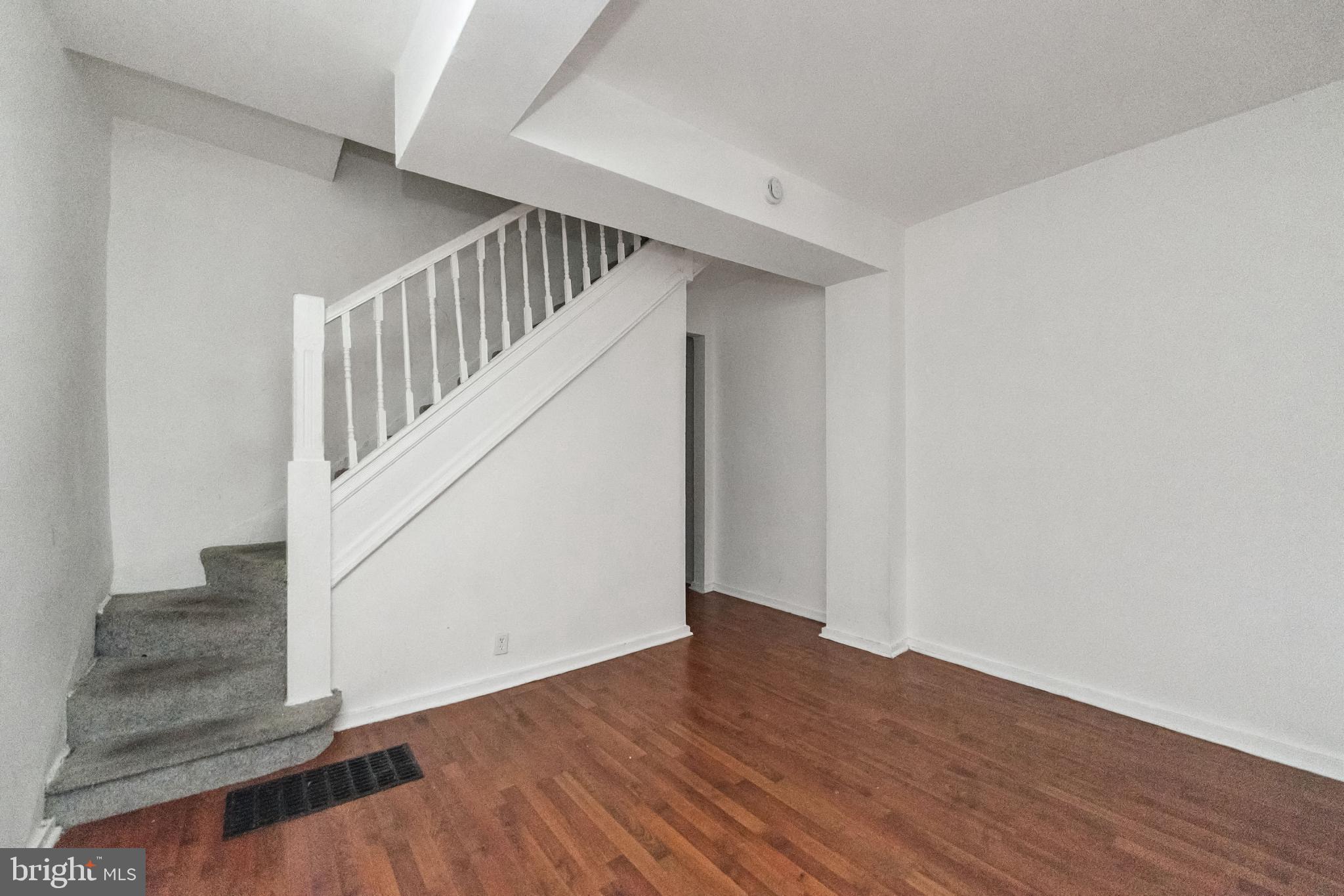 1828 WALBROOK AVENUE