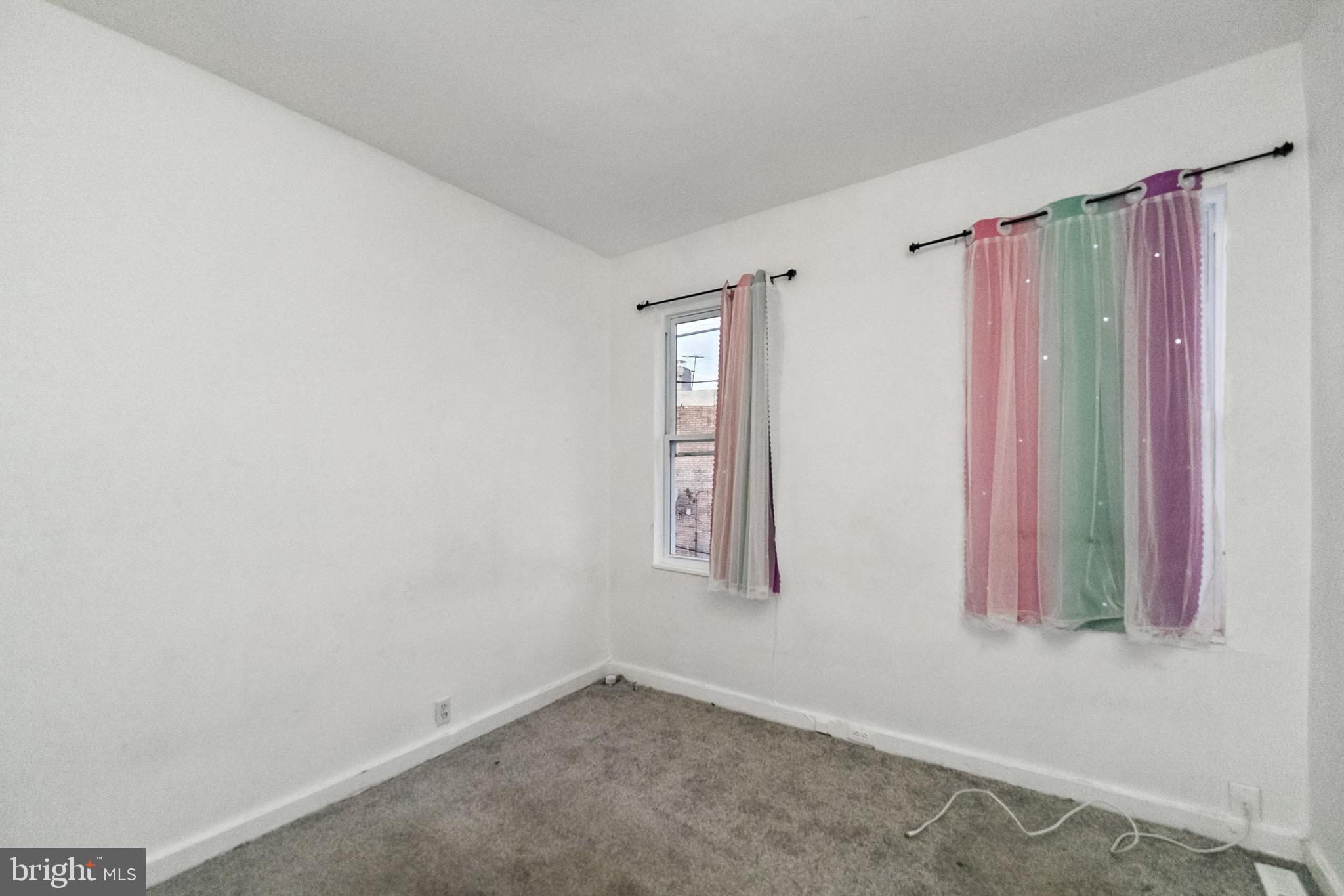 MONDAWMIN - Residential