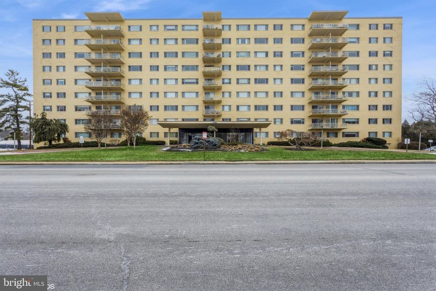 MOVE RIGHT INTO THIS SPACIOUS, UPDATED 3BR/2BA UNIT IN A LUXURY FULL SERVICE BUILDING.  BEAUTIFUL, LIGHT-FILLED LIVING ROOM & DINING ROOM WITH SLIDERS LEADING OUT THE BALCONY.  UPDATED KITCHEN WITH TONS OF CABINETS & COUNTER SPACE.  LARGE PRIMARY BEDROOM SUITE WITH AMPLE CLOSET SPACE & FULL BATH.  2 ADDITIONAL GENEROUS SIZED BEDROOMS & UPDATED HALL BATH.  WASHER & DRYER IN UNIT.  CONDO FEE INCLUDES ALL UTILITIES.  GREAT CONVENIENT LOCATION.  THE BUILDING HAS A COMMUNITY ROOM & GUEST SUITE  AVAILABLE TO OWNER FOR A FEE (see photos).