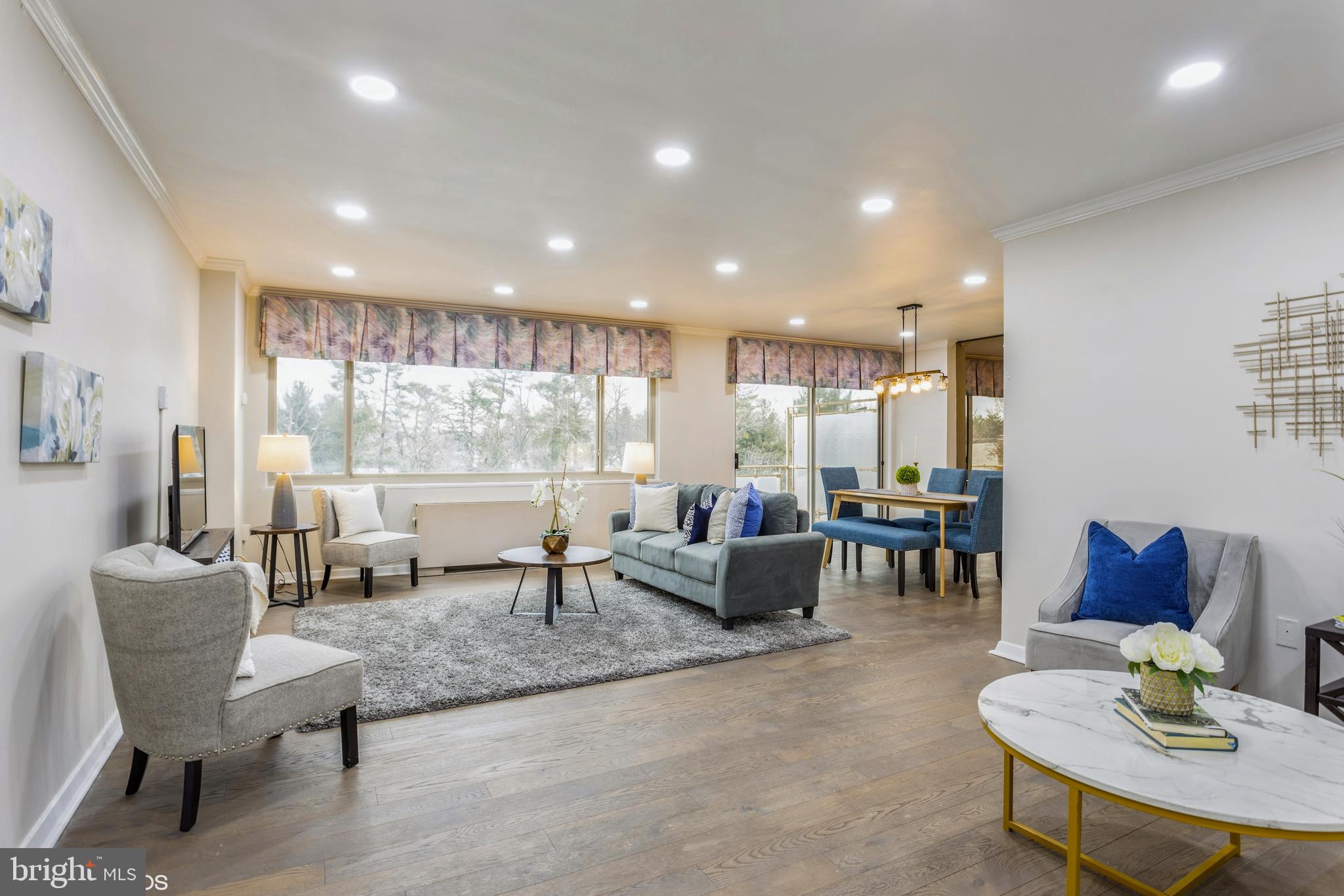 PARK TOWERS WEST - Residential