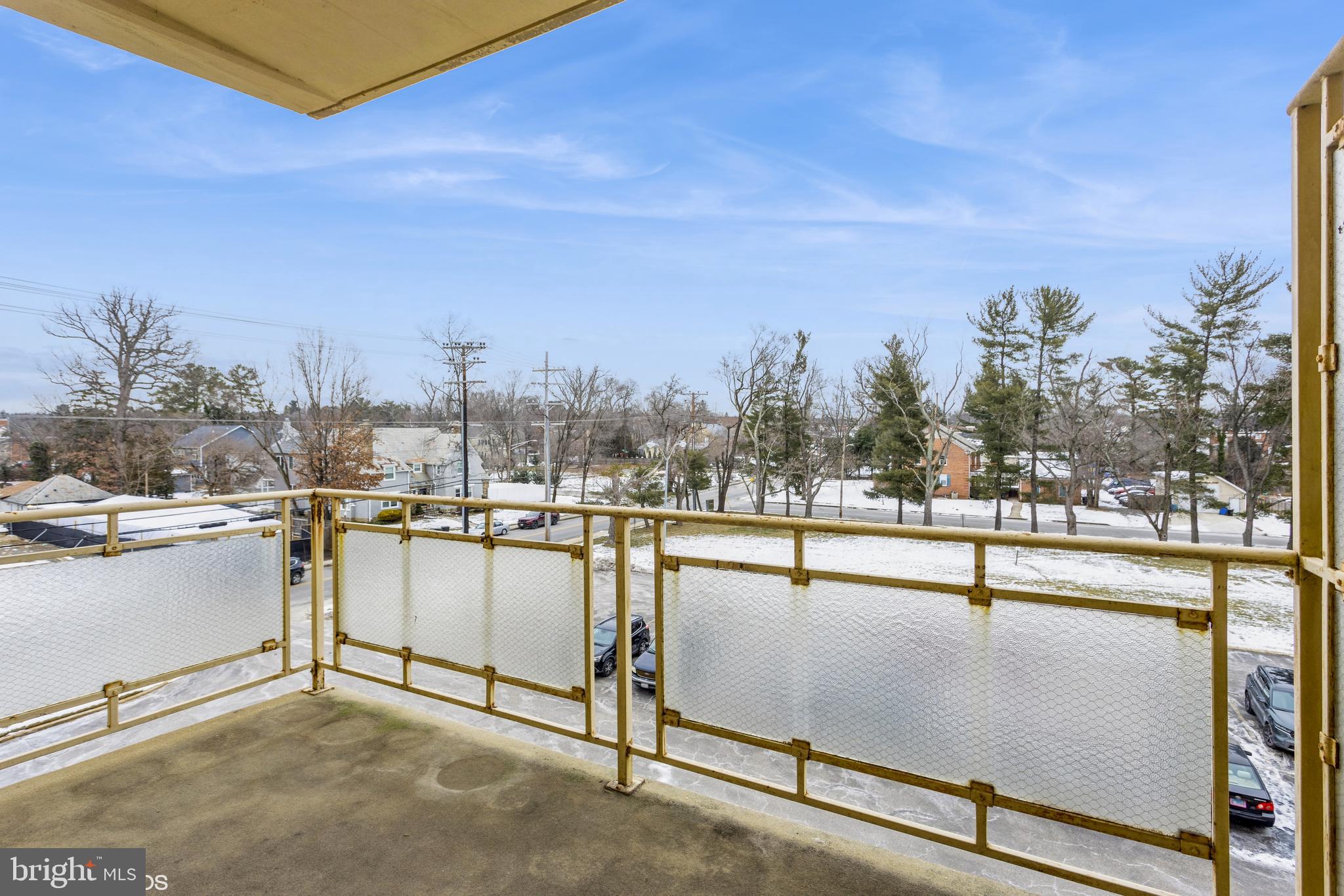 PARK TOWERS WEST - Residential