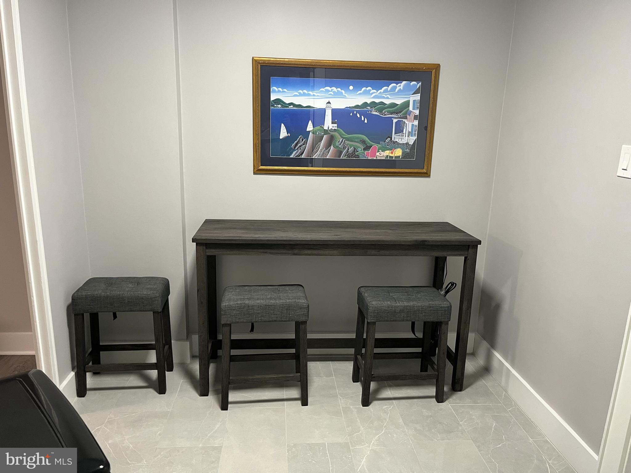 PARK TOWERS WEST - Residential