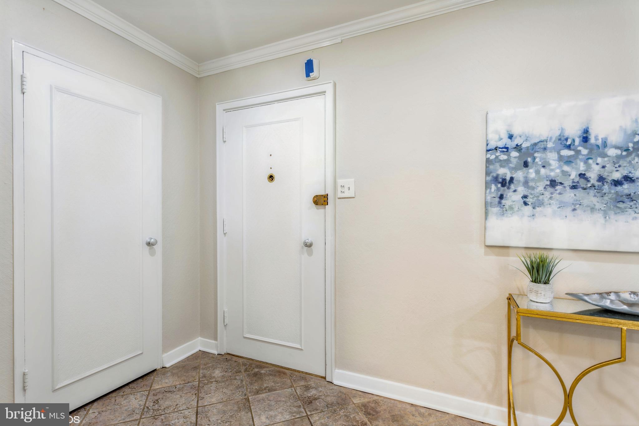 PARK TOWERS WEST - Residential