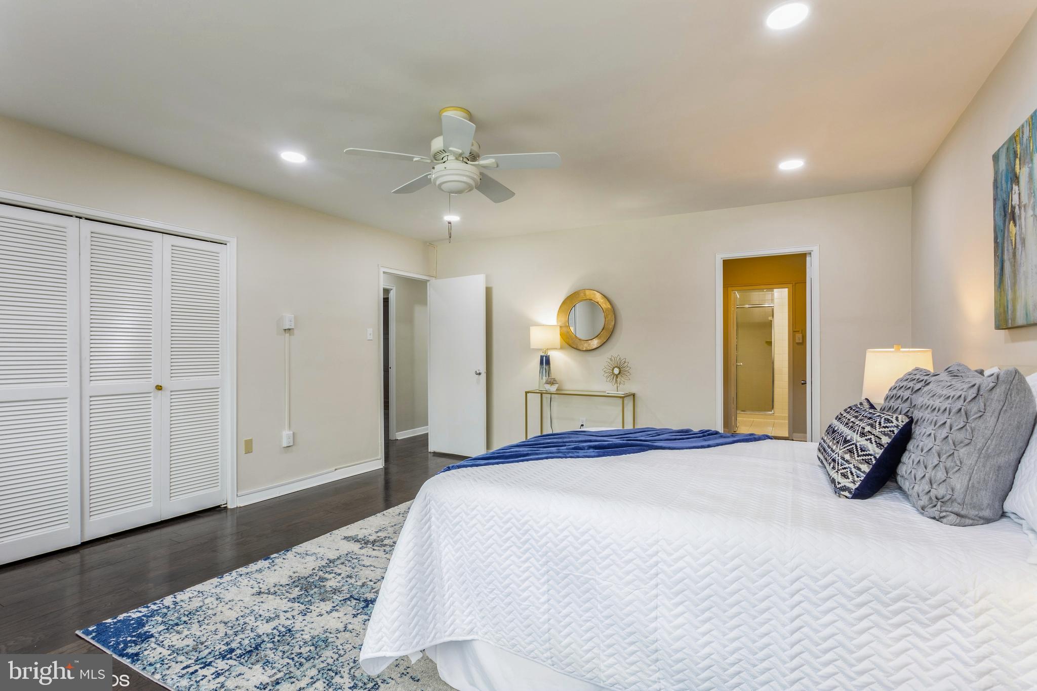 PARK TOWERS WEST - Residential