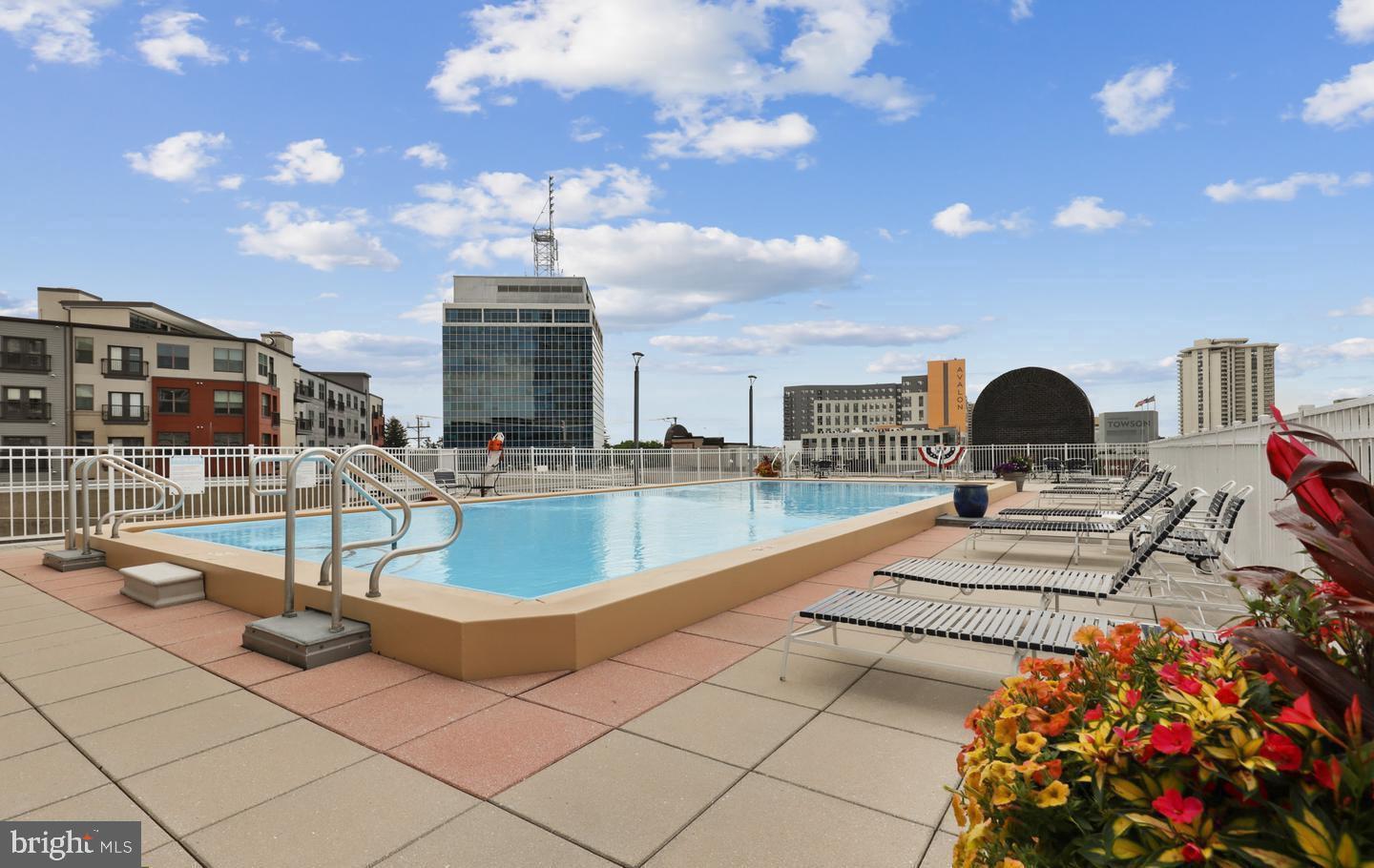 PENTHOUSE CONDOMINIUMS - Residential