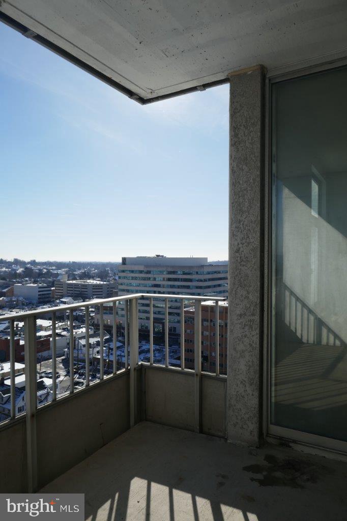 PENTHOUSE CONDOMINIUMS - Residential